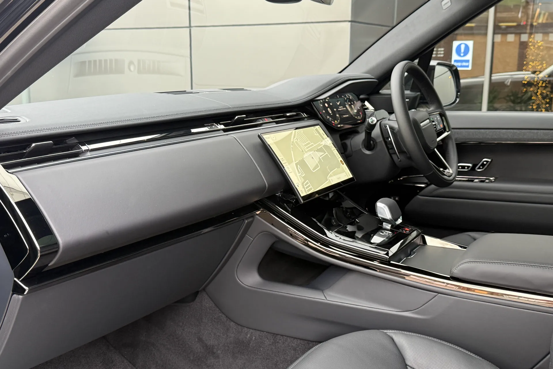 LAND ROVER RANGE ROVER SPORT thumbnail image number 50