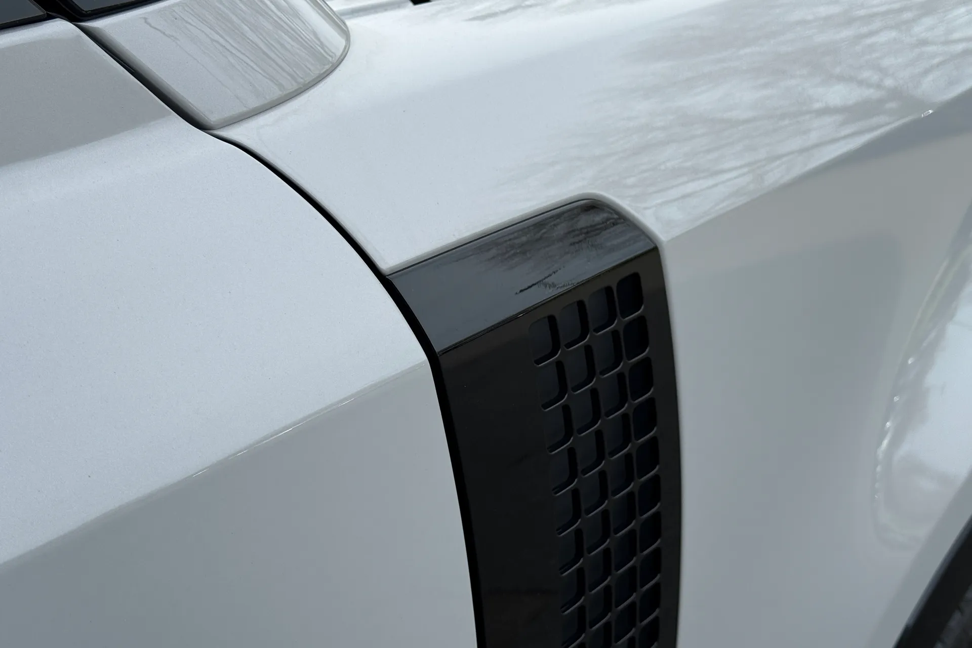 LAND ROVER Defender 90 thumbnail image number 20