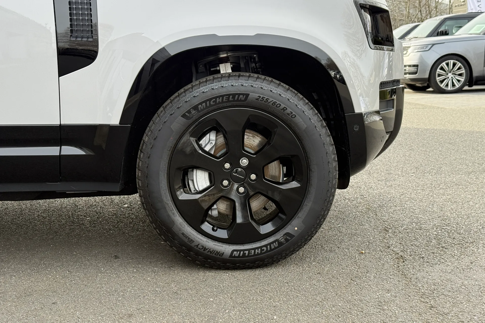 LAND ROVER Defender 90 thumbnail image number 8