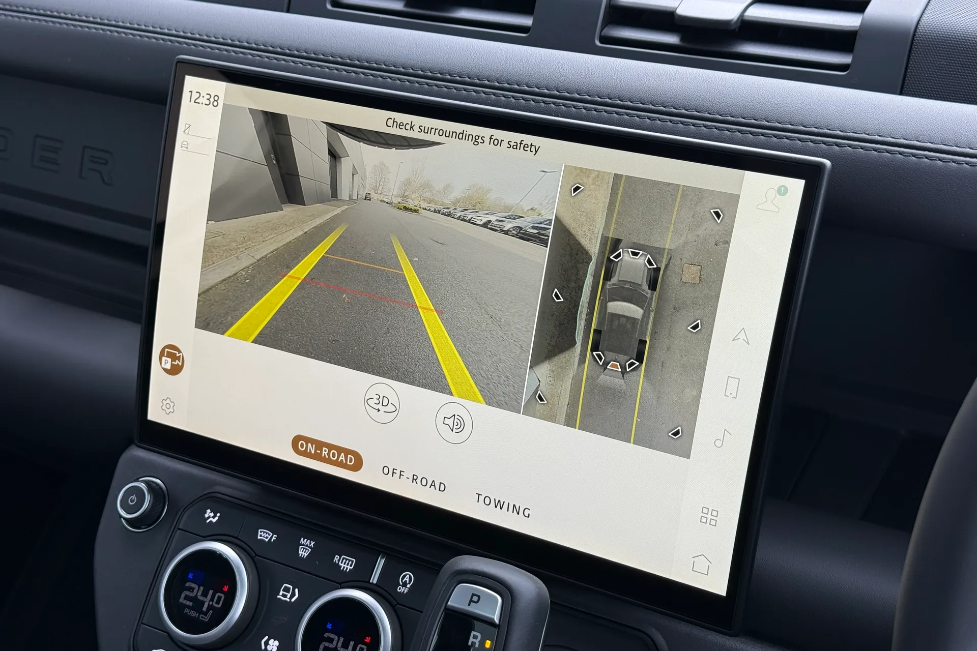 LAND ROVER Defender 90 thumbnail image number 11