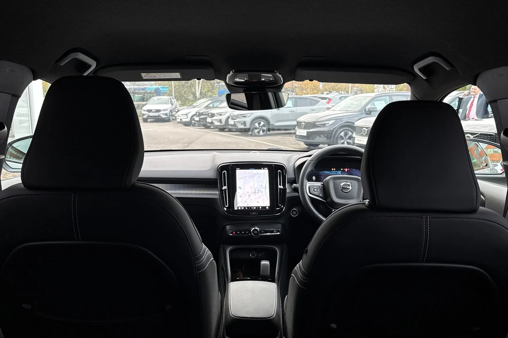 Volvo XC40 thumbnail image number 22