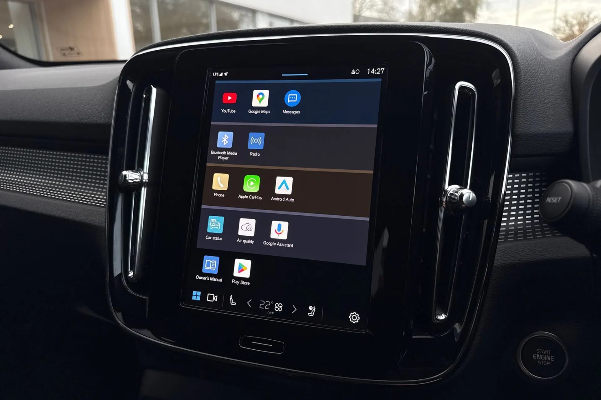 Volvo XC40 thumbnail image number 40