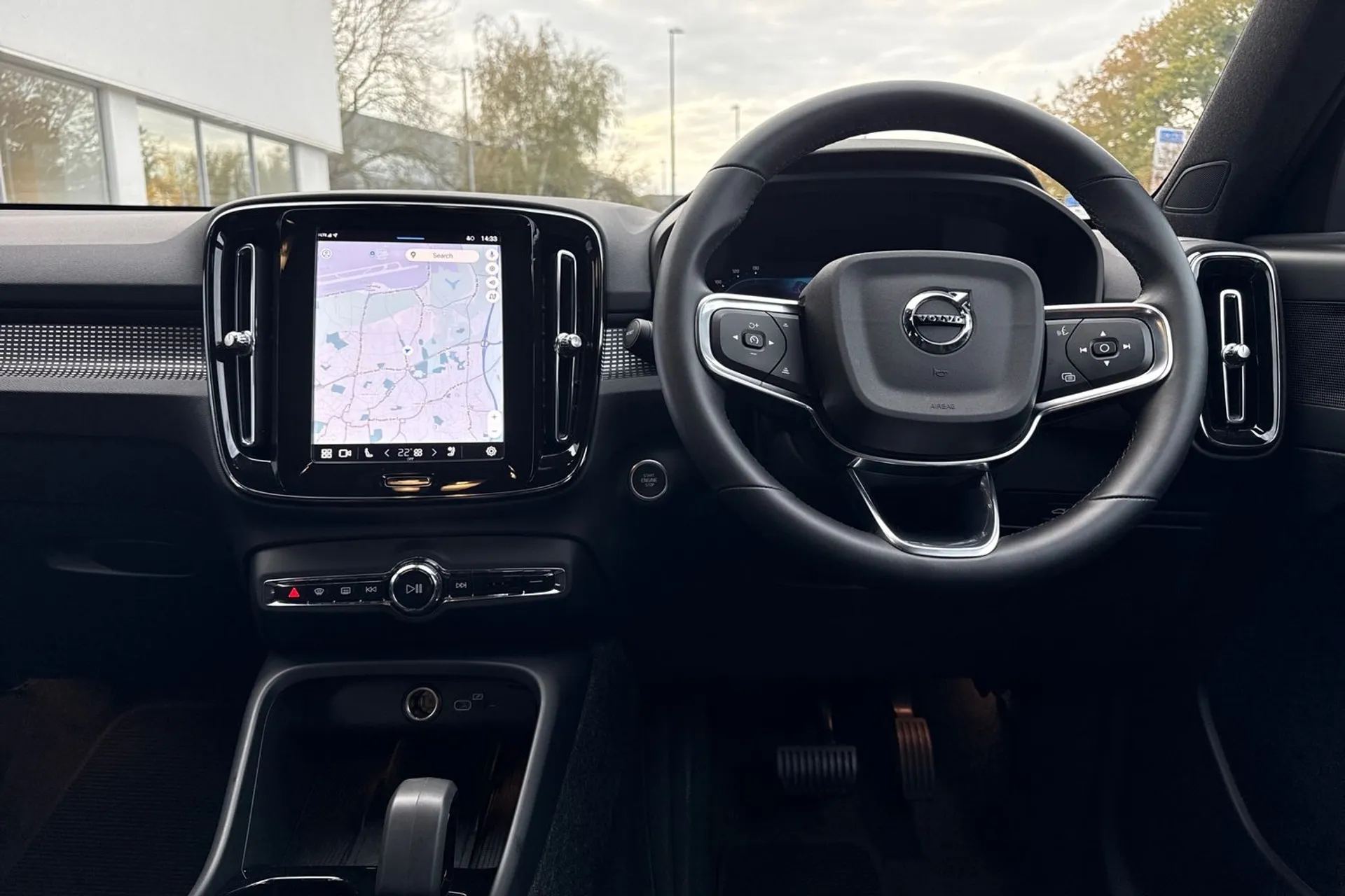 Volvo XC40 thumbnail image number 34