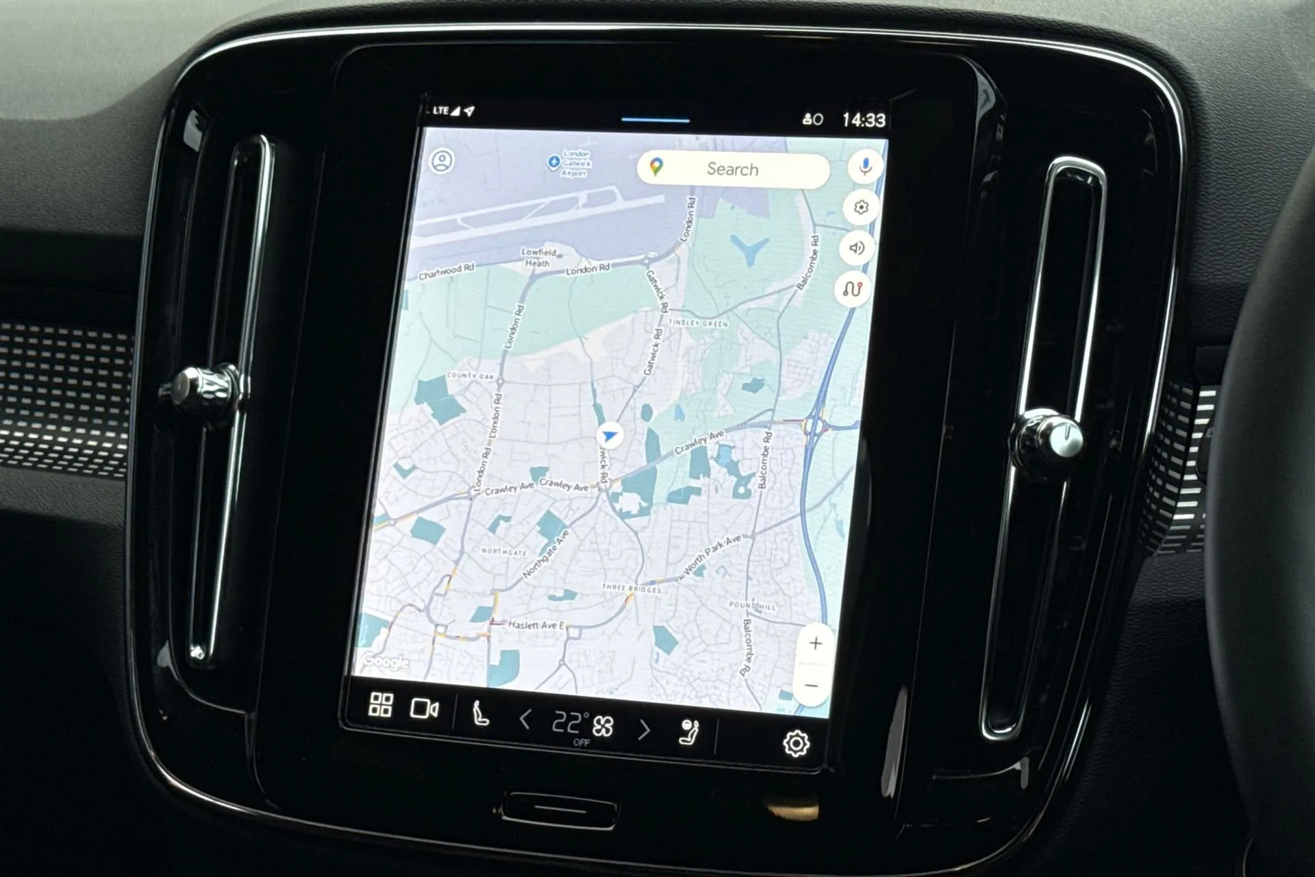 Volvo XC40 thumbnail image number 5