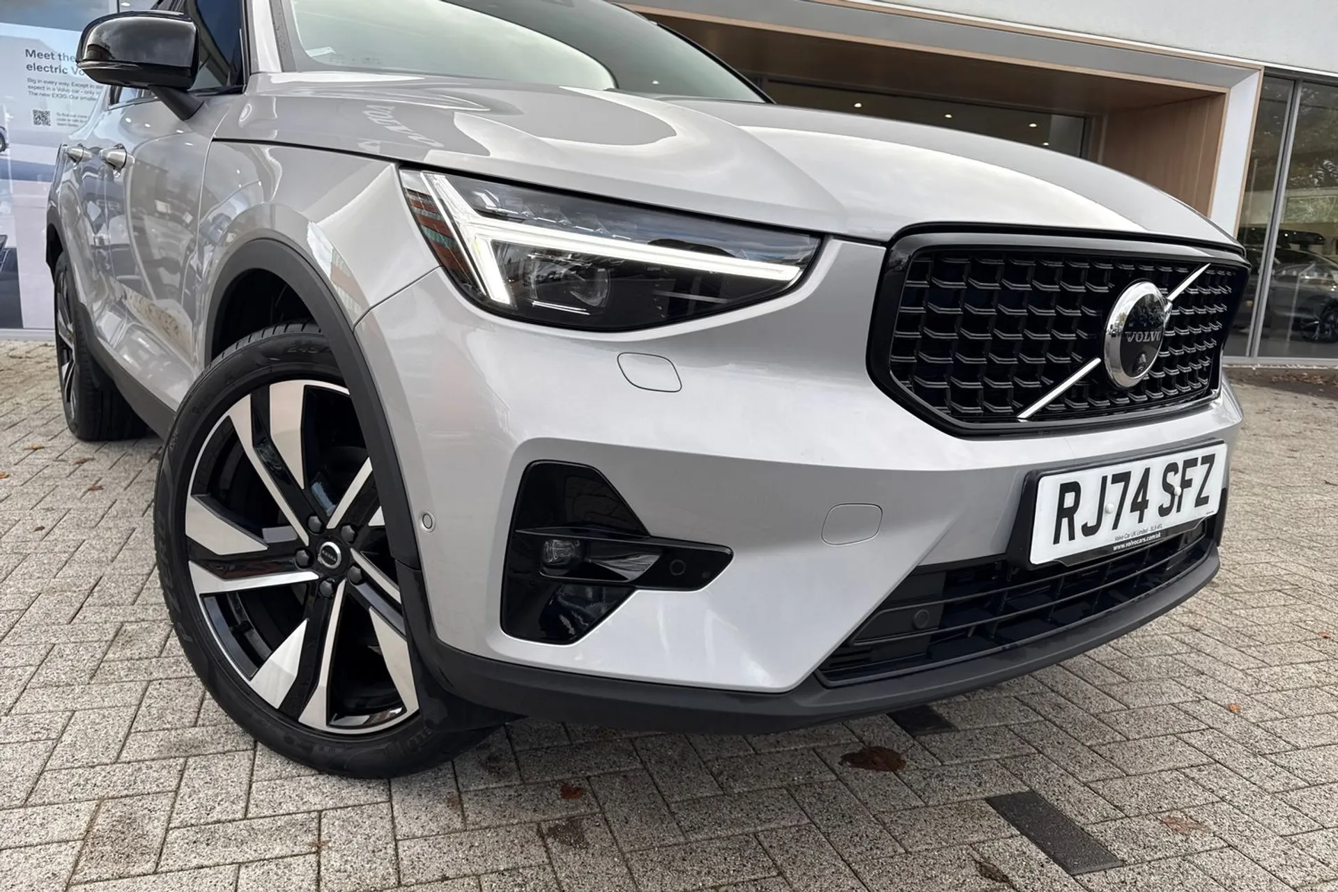 Volvo XC40 thumbnail image number 7
