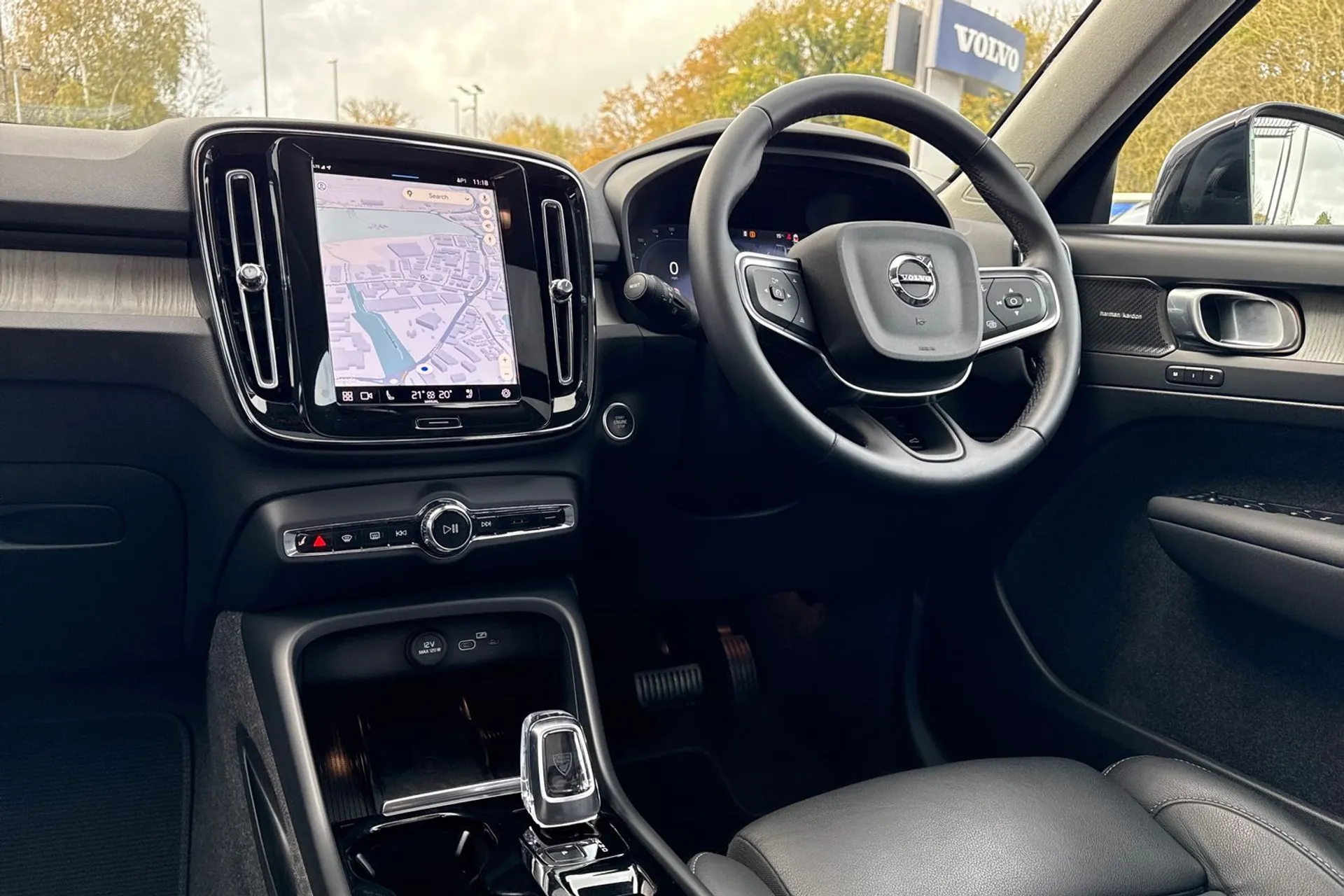 Volvo XC40 thumbnail image number 35