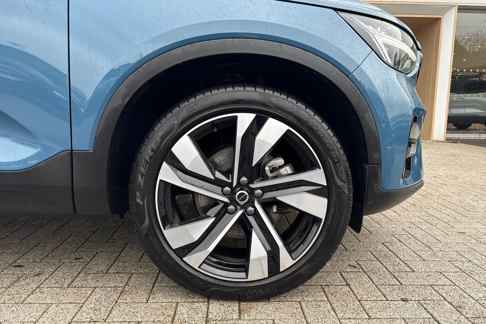 Volvo XC40 thumbnail image number 14