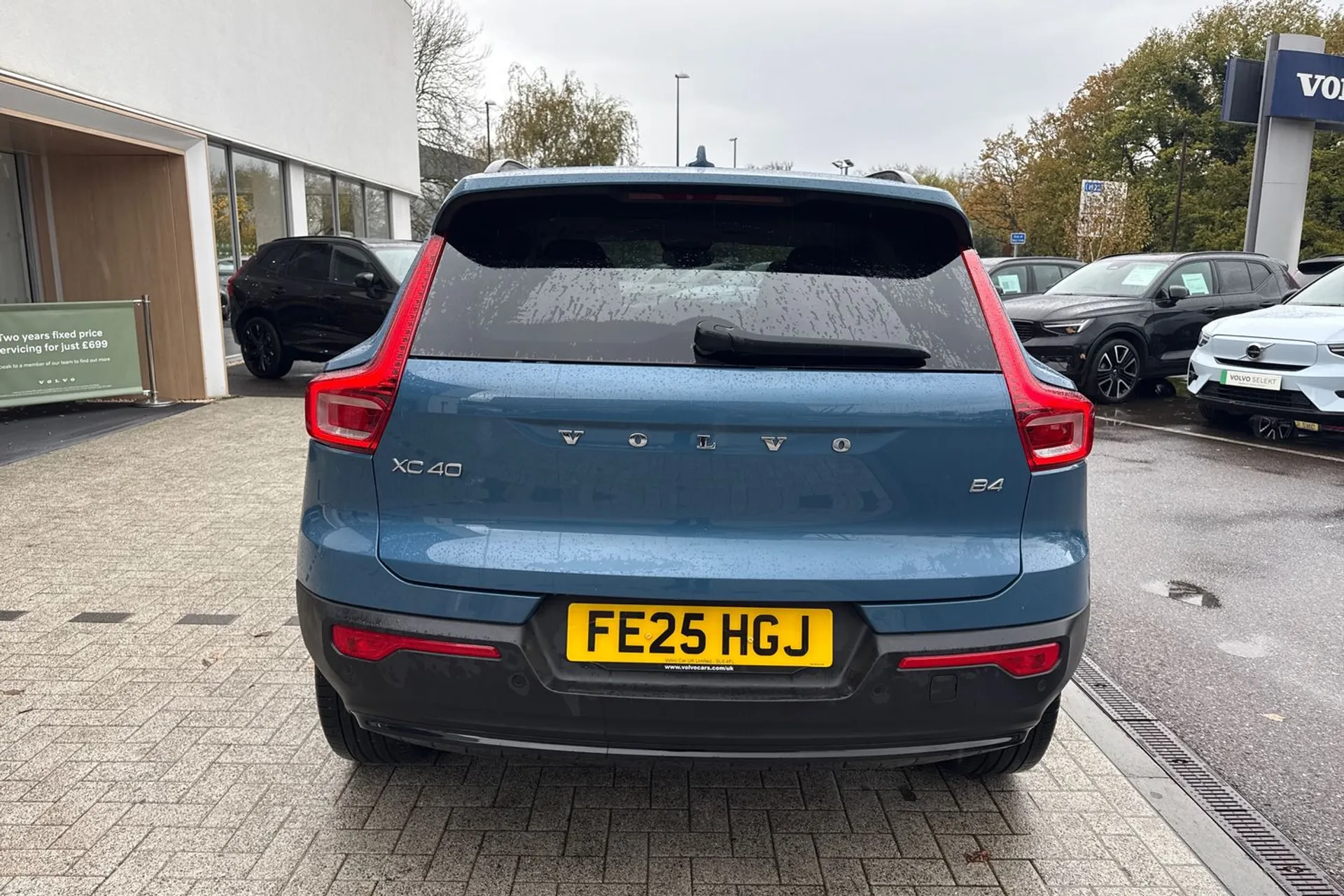 Volvo XC40 thumbnail image number 9