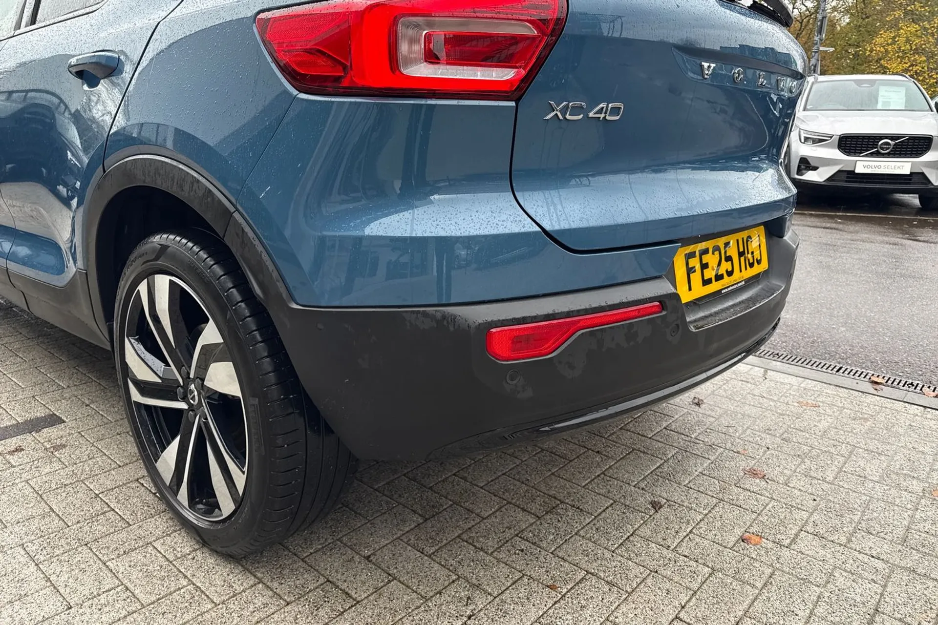 Volvo XC40 thumbnail image number 18