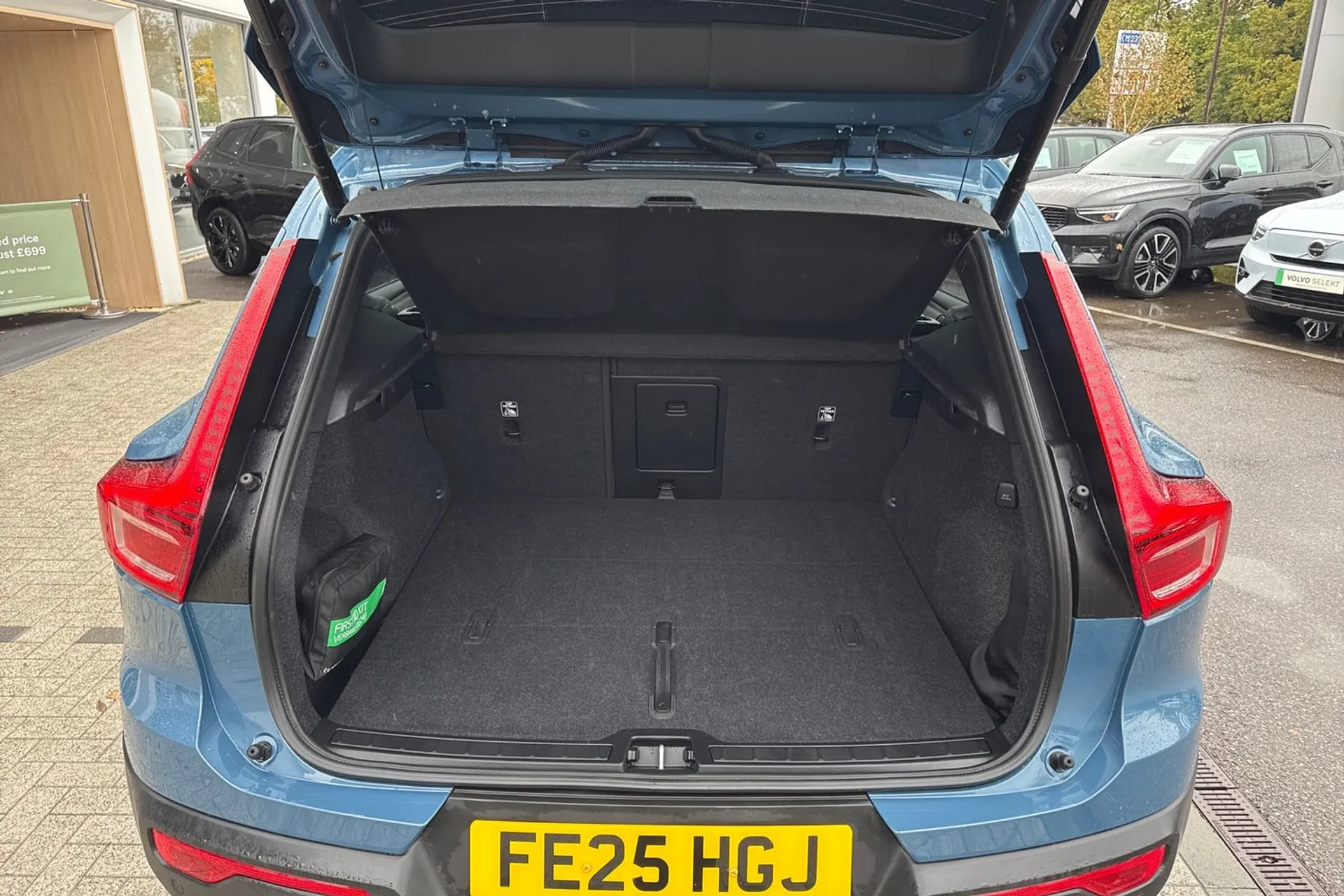 Volvo XC40 thumbnail image number 20