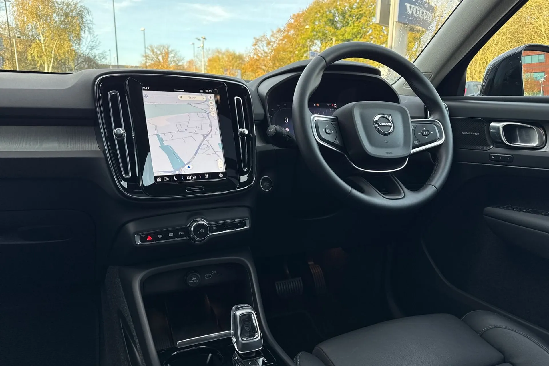 Volvo XC40 thumbnail image number 35