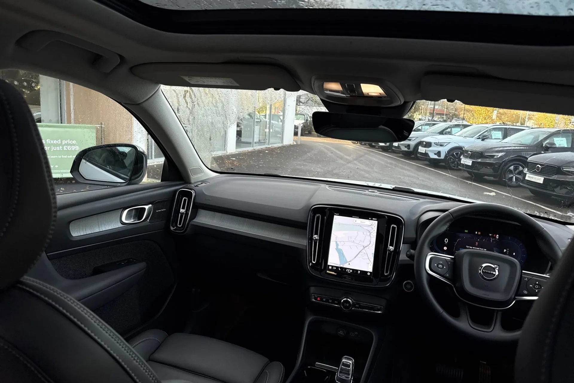 Volvo XC40 thumbnail image number 32