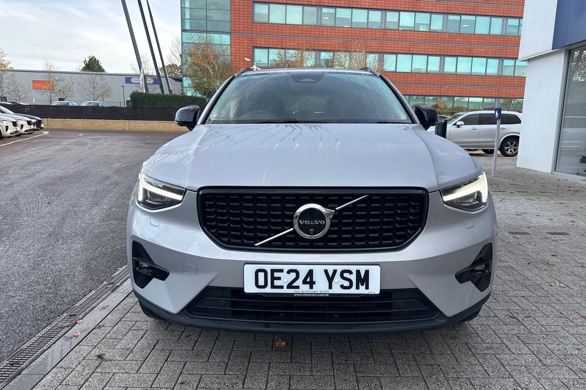 Volvo XC40 thumbnail image number 13