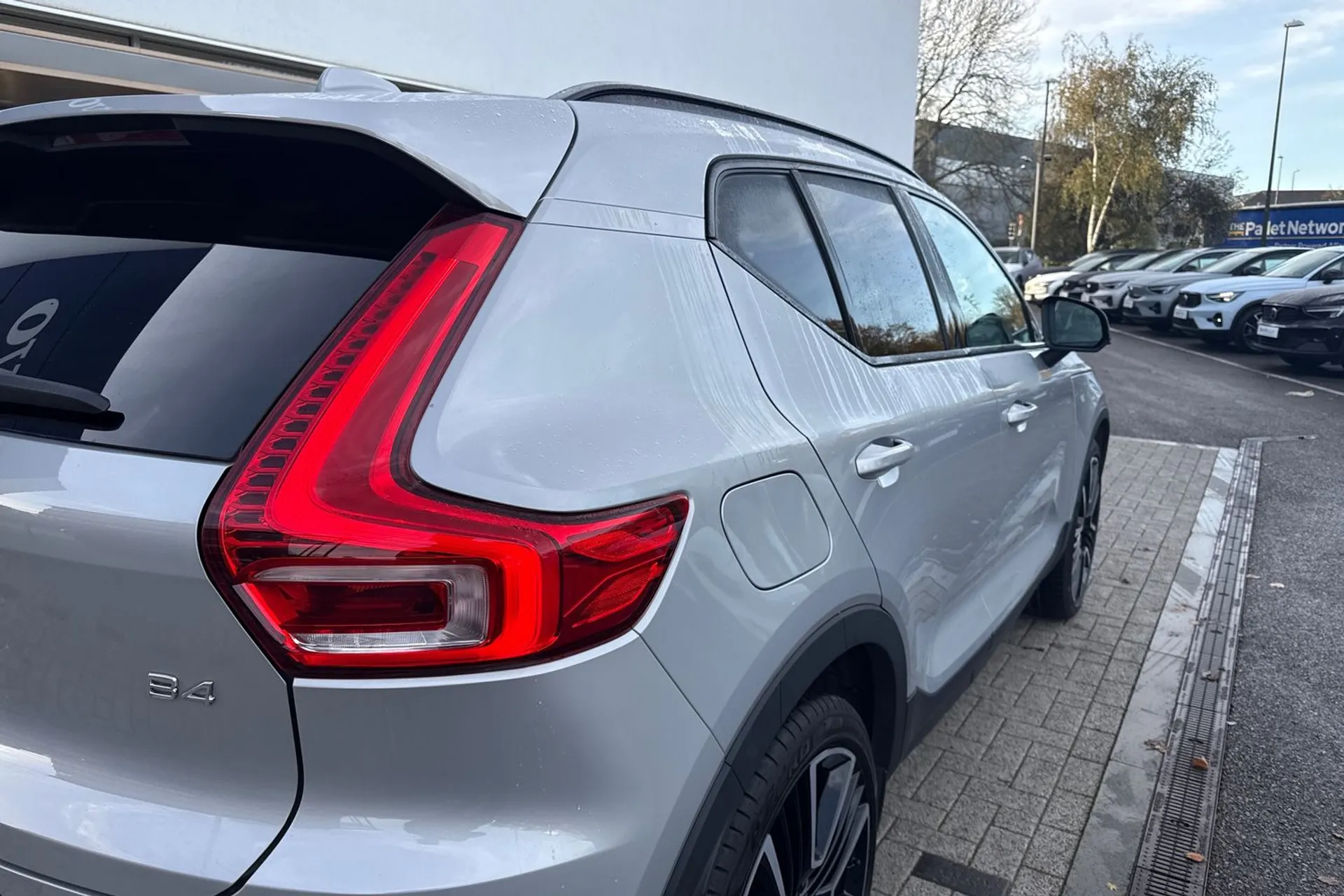Volvo XC40 thumbnail image number 15