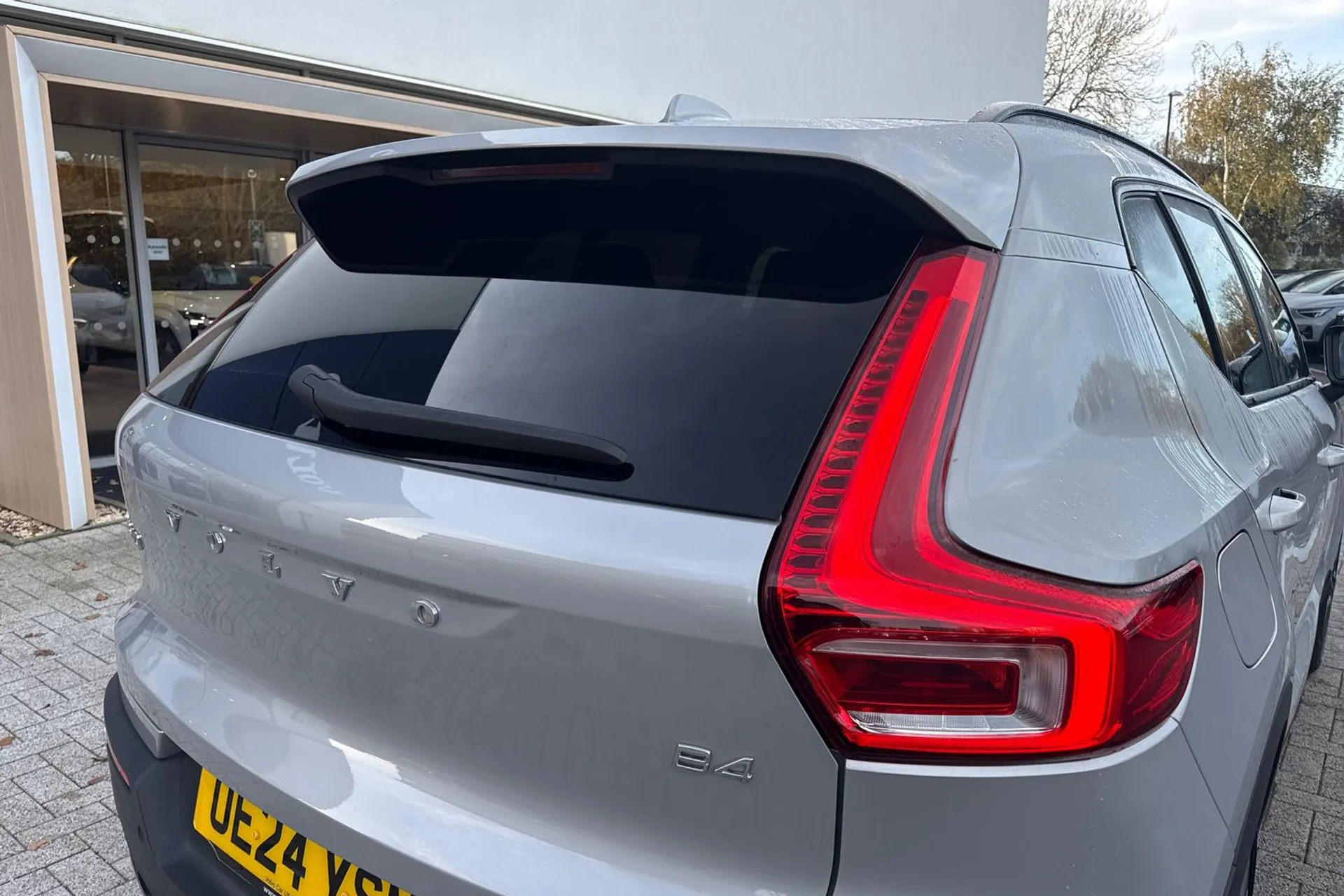 Volvo XC40 thumbnail image number 16