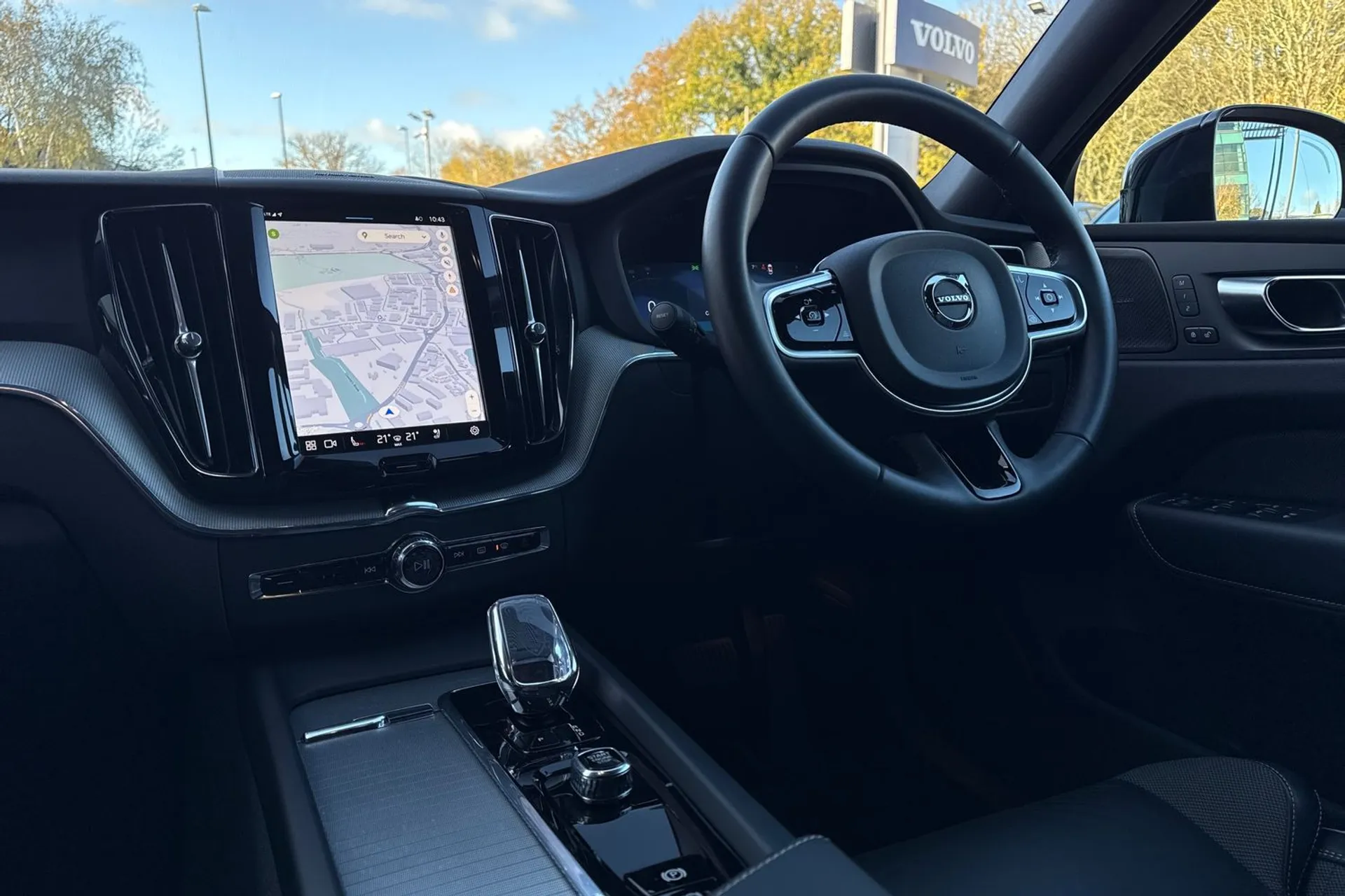 Volvo XC60 thumbnail image number 36