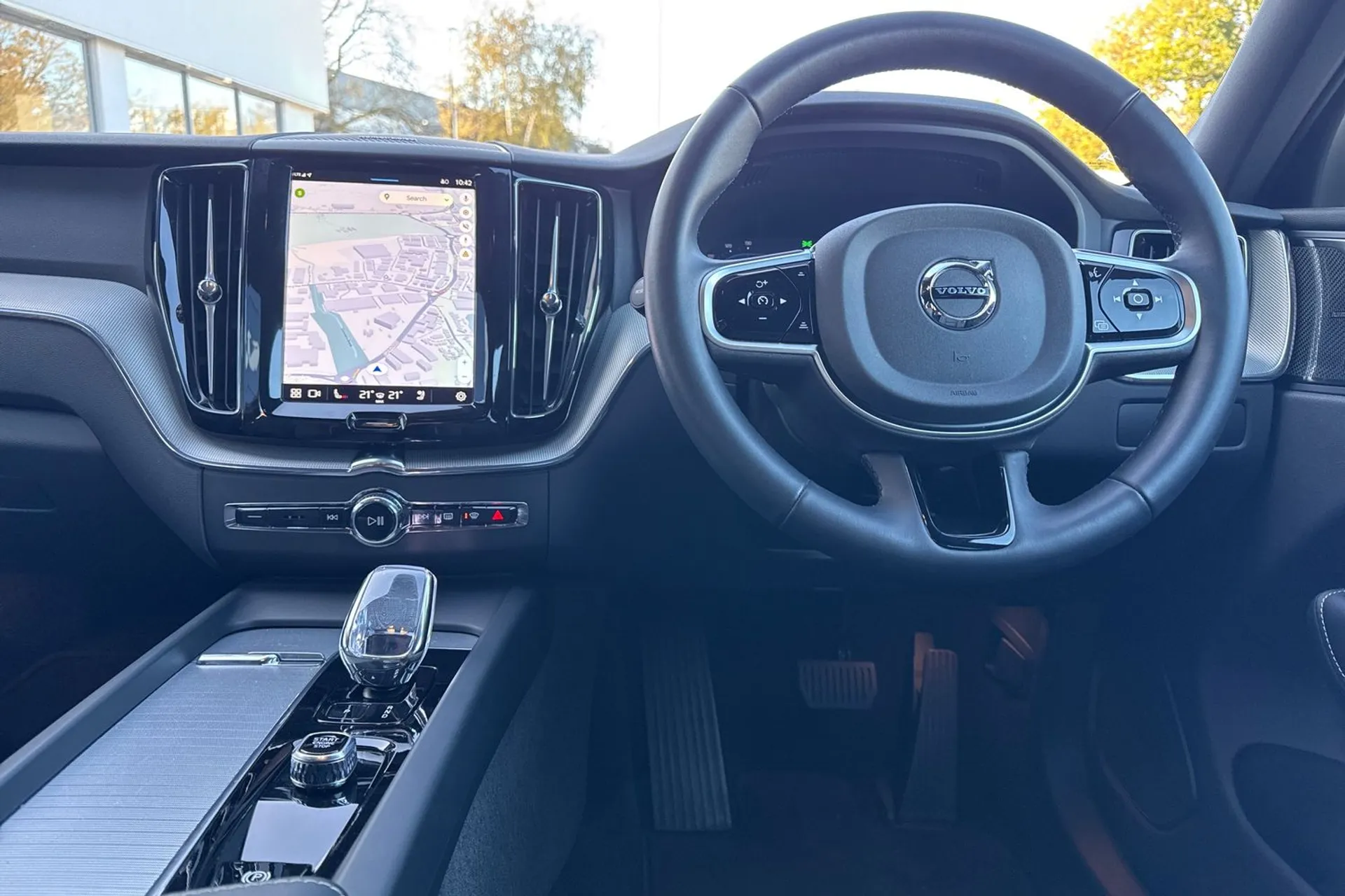 Volvo XC60 thumbnail image number 35