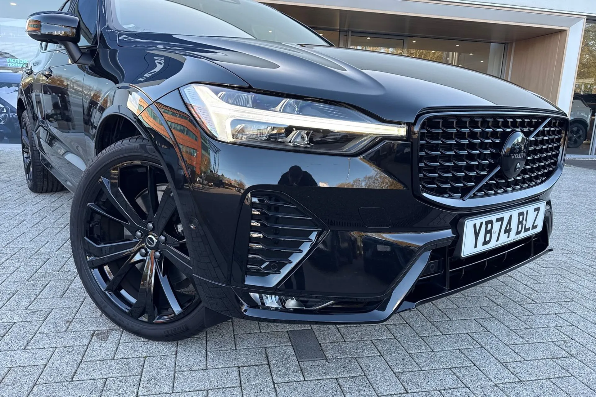 Volvo XC60 thumbnail image number 7