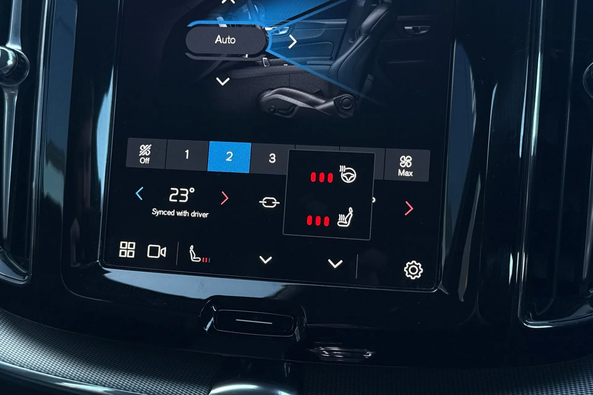 Volvo XC60 thumbnail image number 41