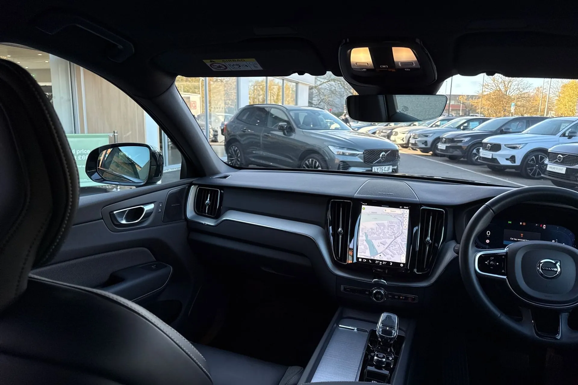 Volvo XC60 thumbnail image number 33