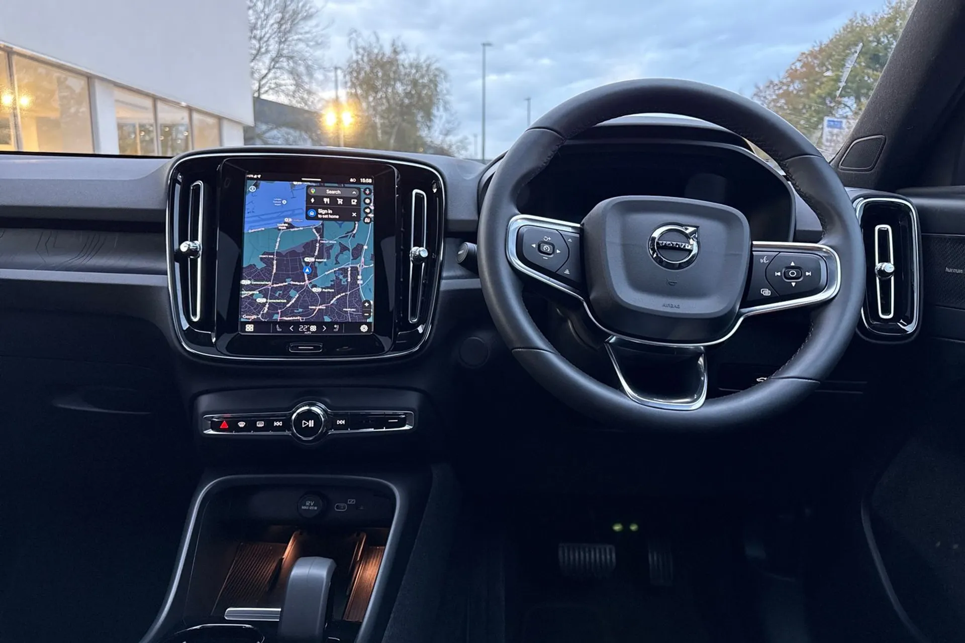 Volvo XC40 thumbnail image number 34