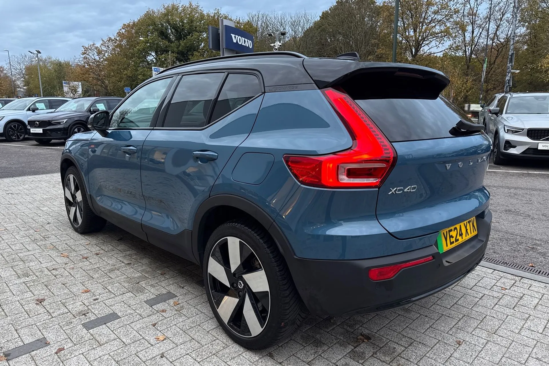 Volvo XC40 thumbnail image number 10
