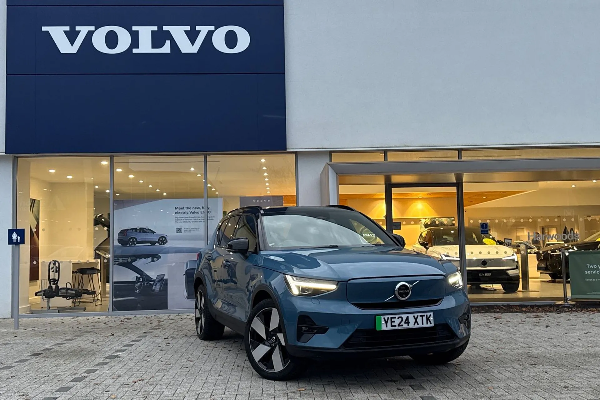 Volvo XC40 focused image