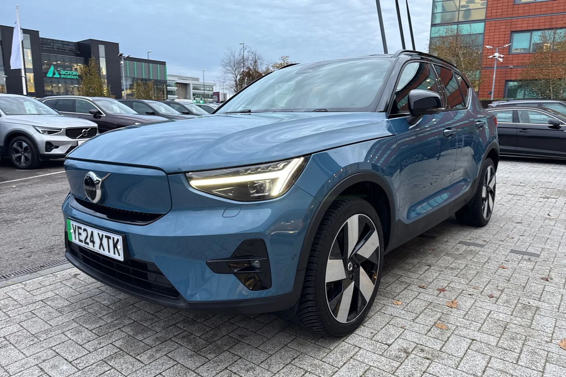 Volvo XC40 thumbnail image number 12