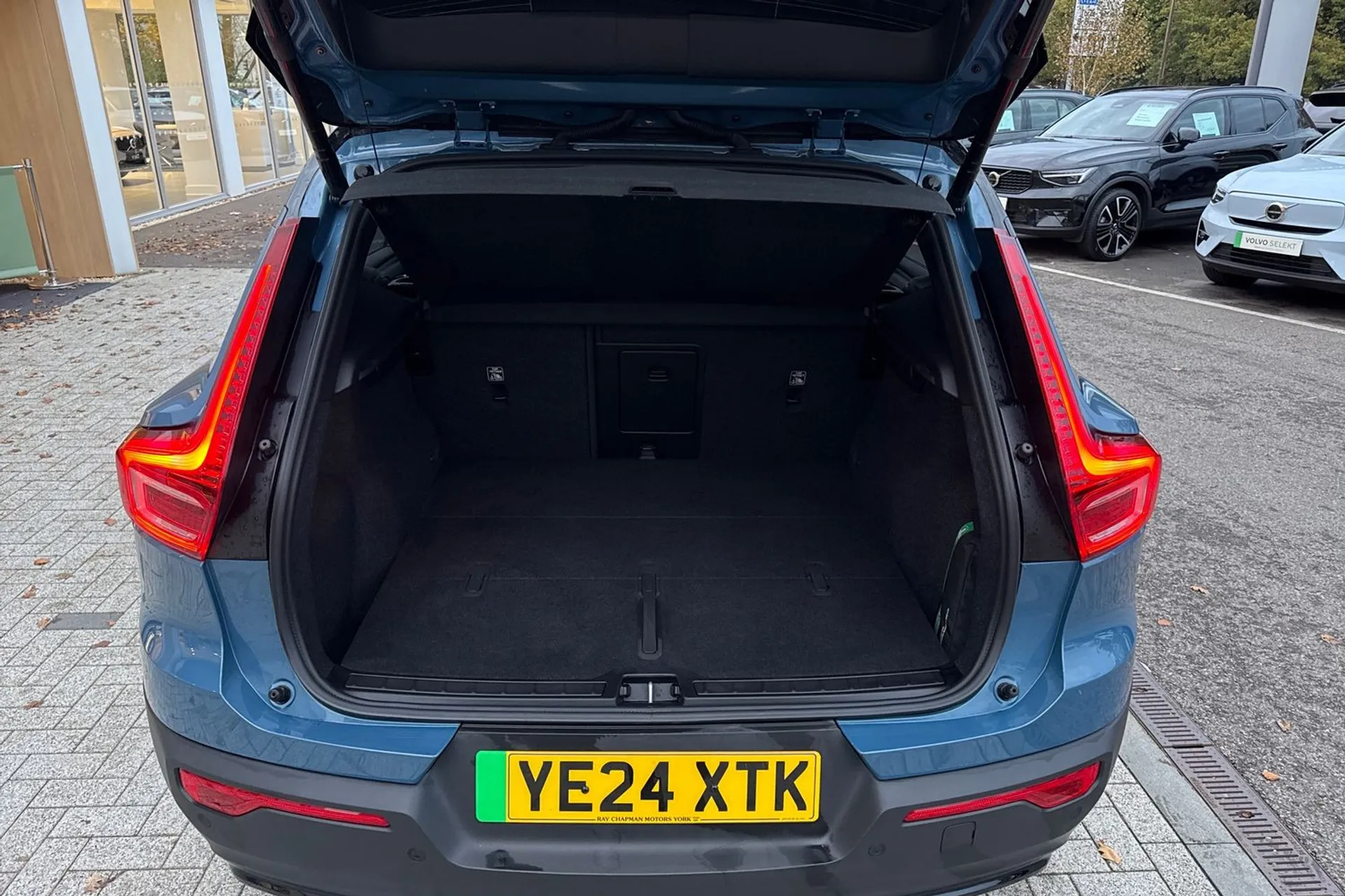 Volvo XC40 thumbnail image number 20