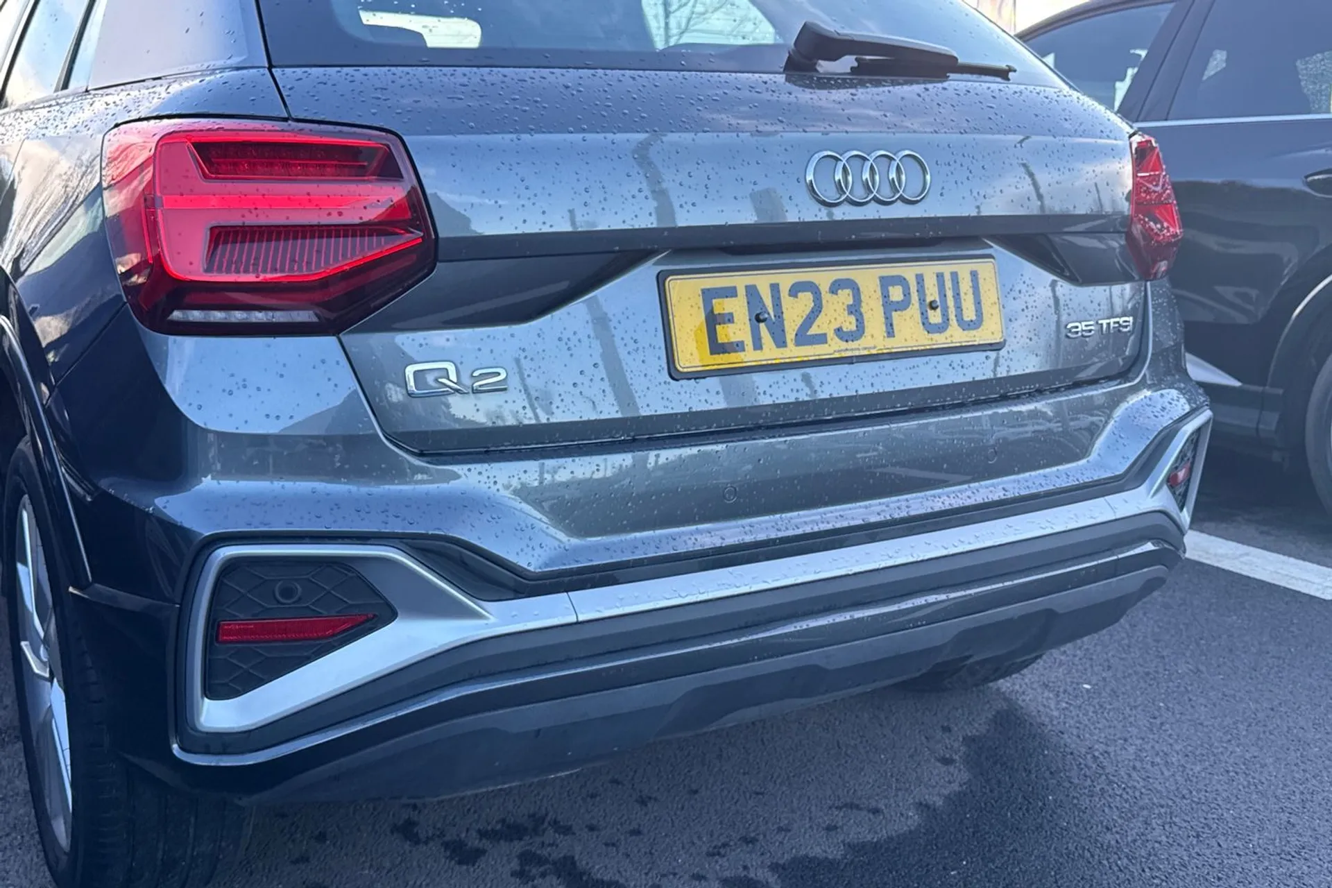 Audi Q2 thumbnail image number 16