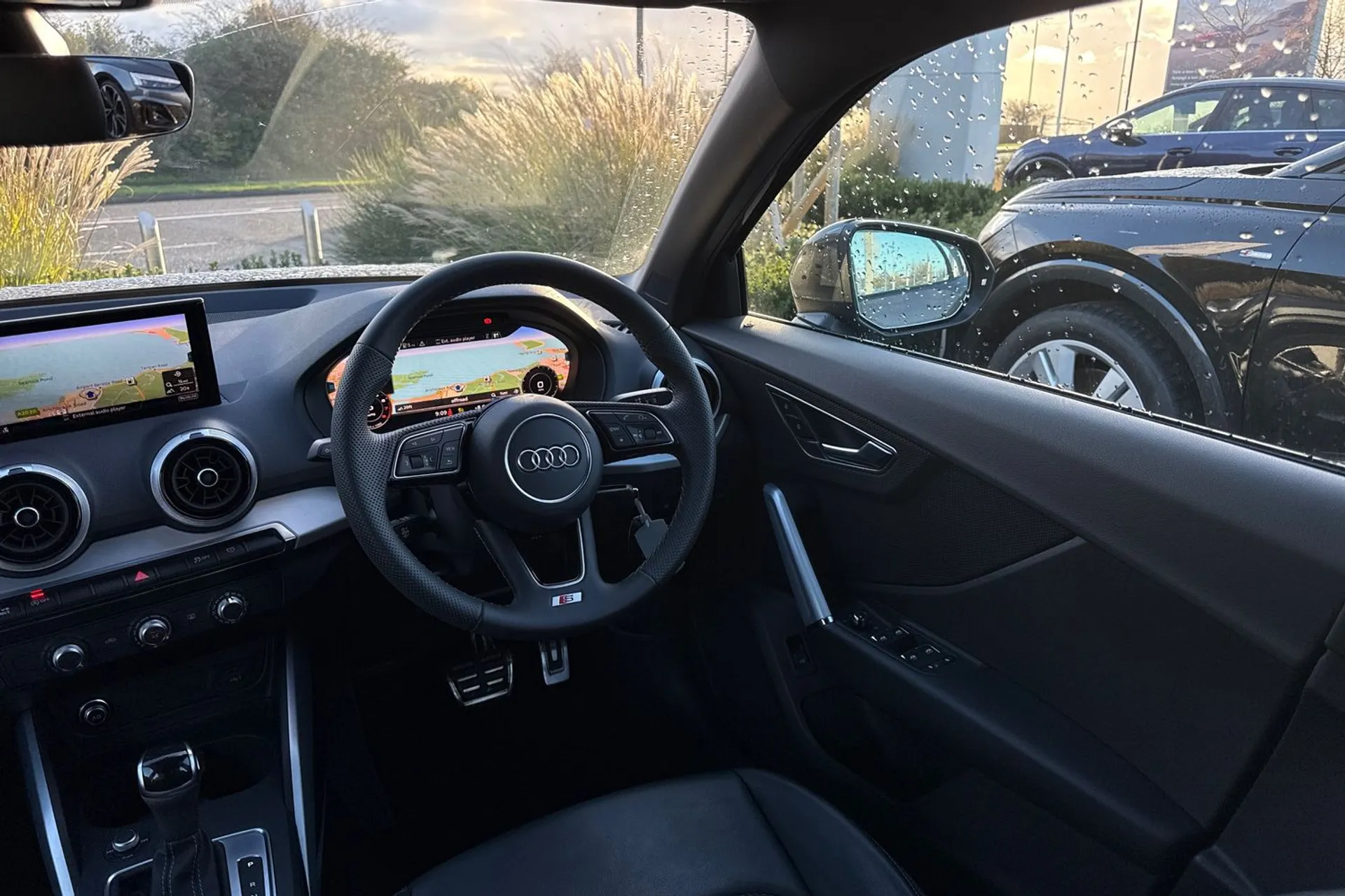 Audi Q2 thumbnail image number 41