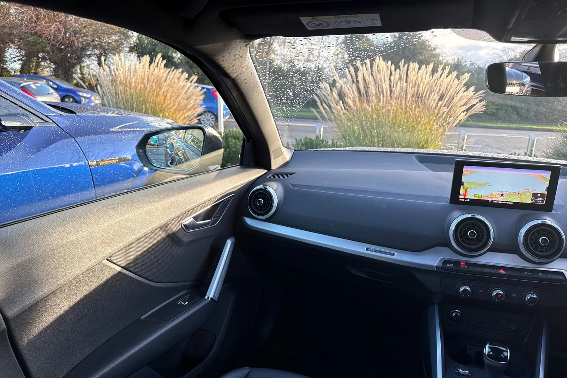 Audi Q2 thumbnail image number 40