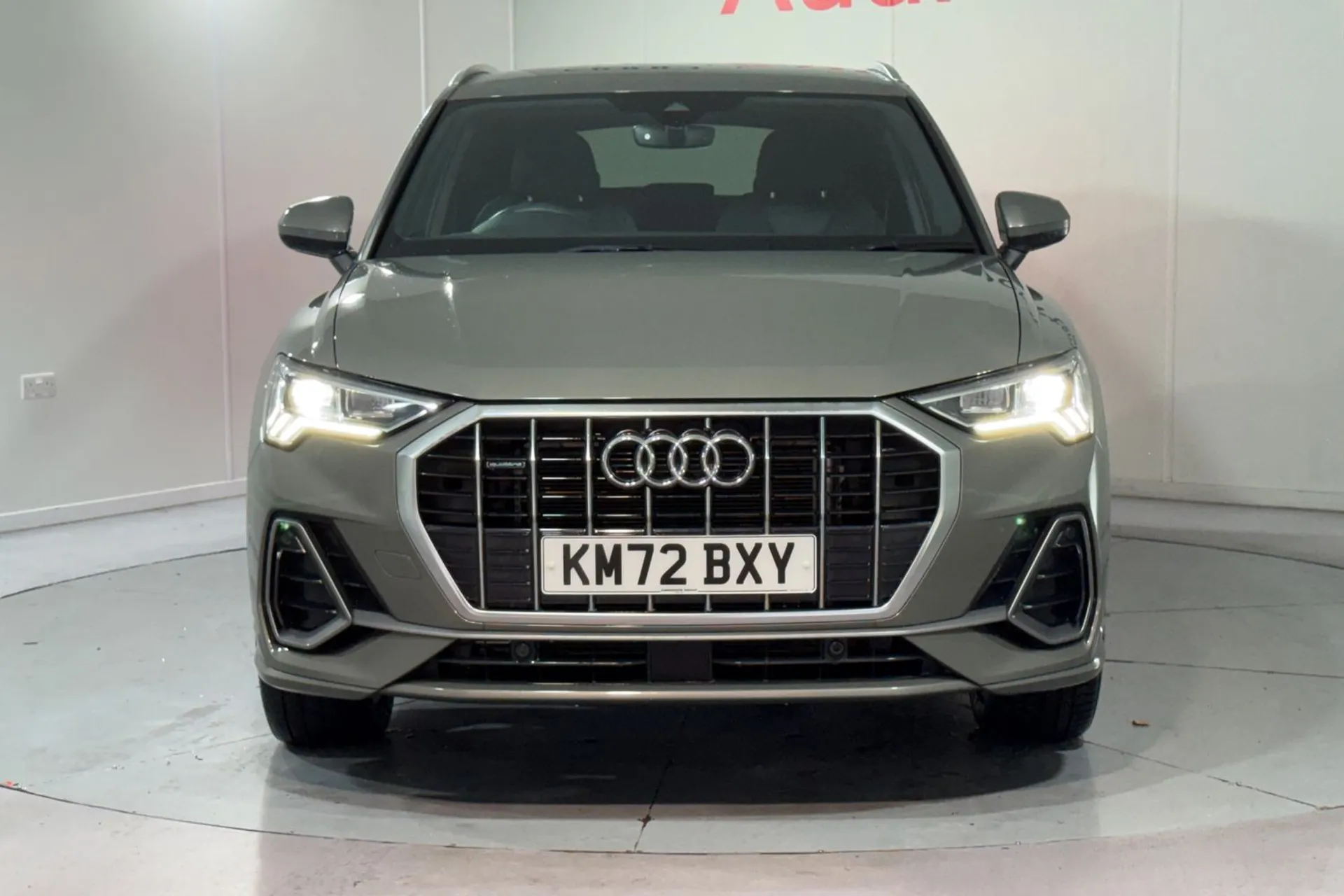 Audi Q3 thumbnail image number 7