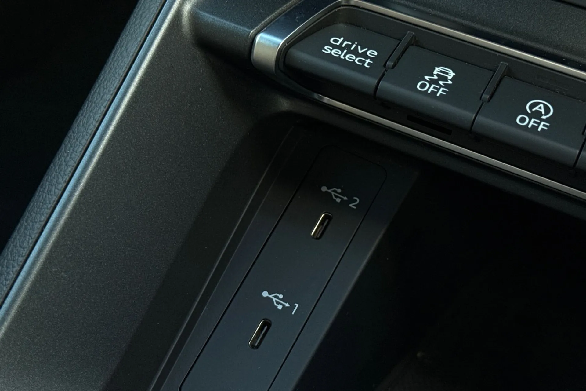 Audi Q3 thumbnail image number 52