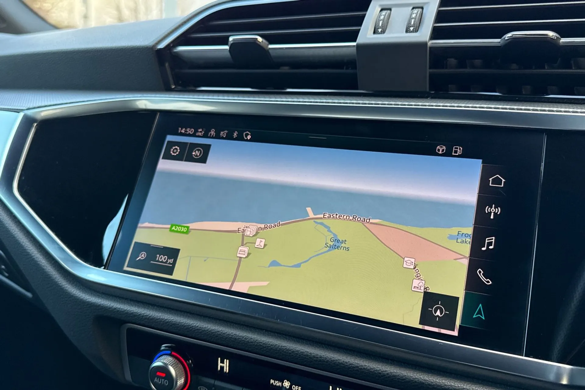 Audi Q3 thumbnail image number 4