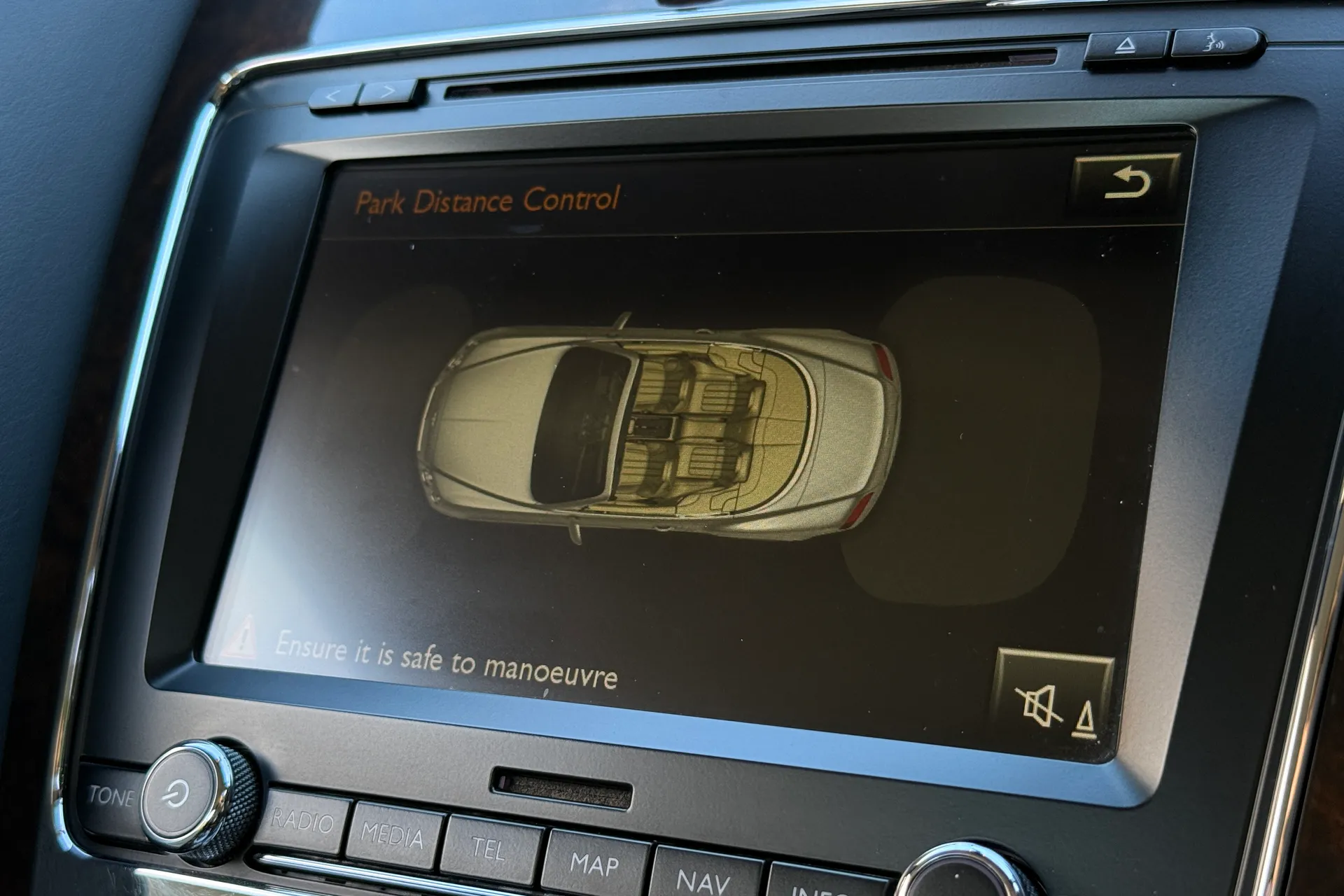 Bentley CONTINENTAL GTC thumbnail image number 34