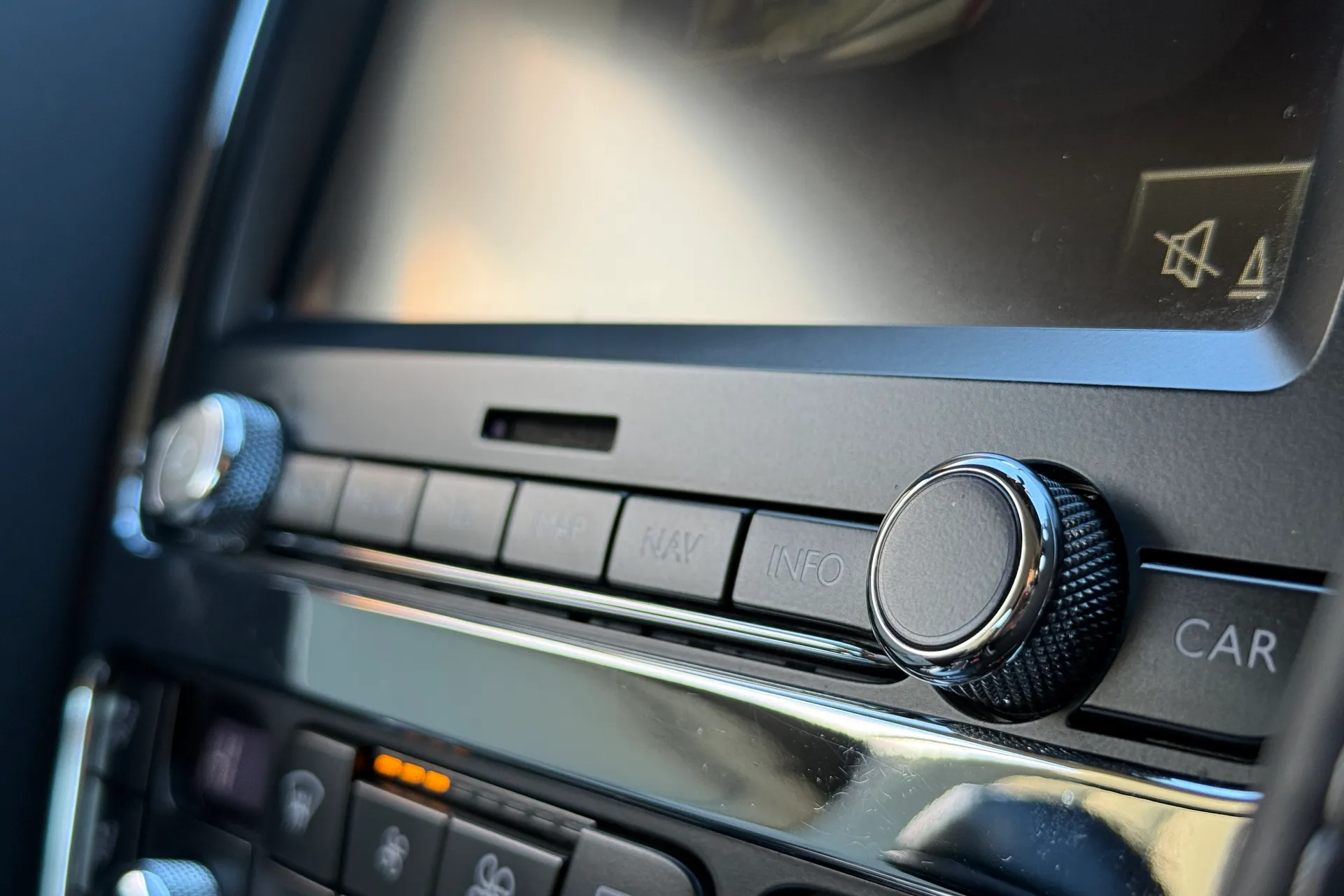 Bentley CONTINENTAL GTC thumbnail image number 35