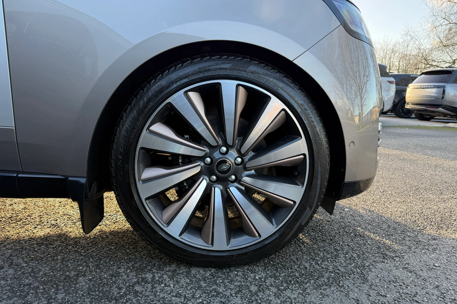 LAND ROVER RANGE ROVER thumbnail image number 25