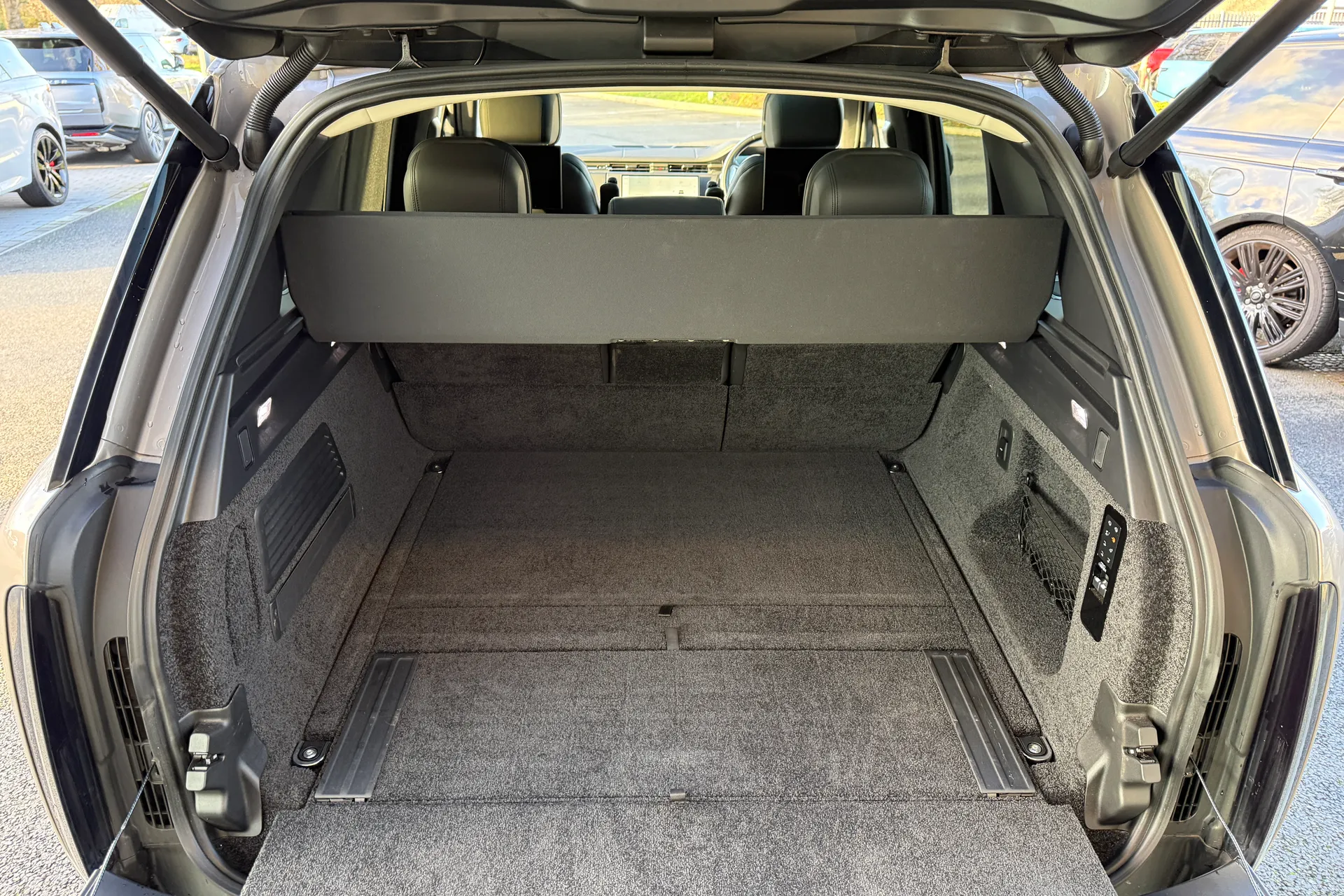 LAND ROVER RANGE ROVER thumbnail image number 45