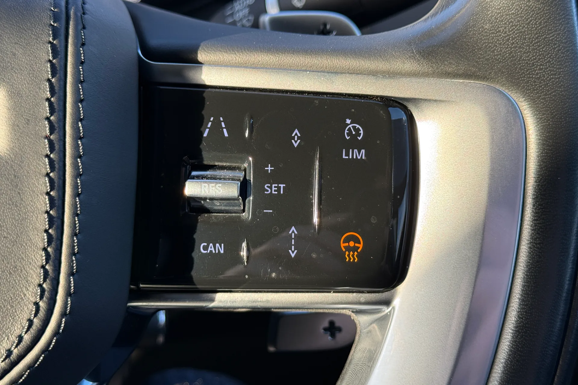 LAND ROVER RANGE ROVER thumbnail image number 31