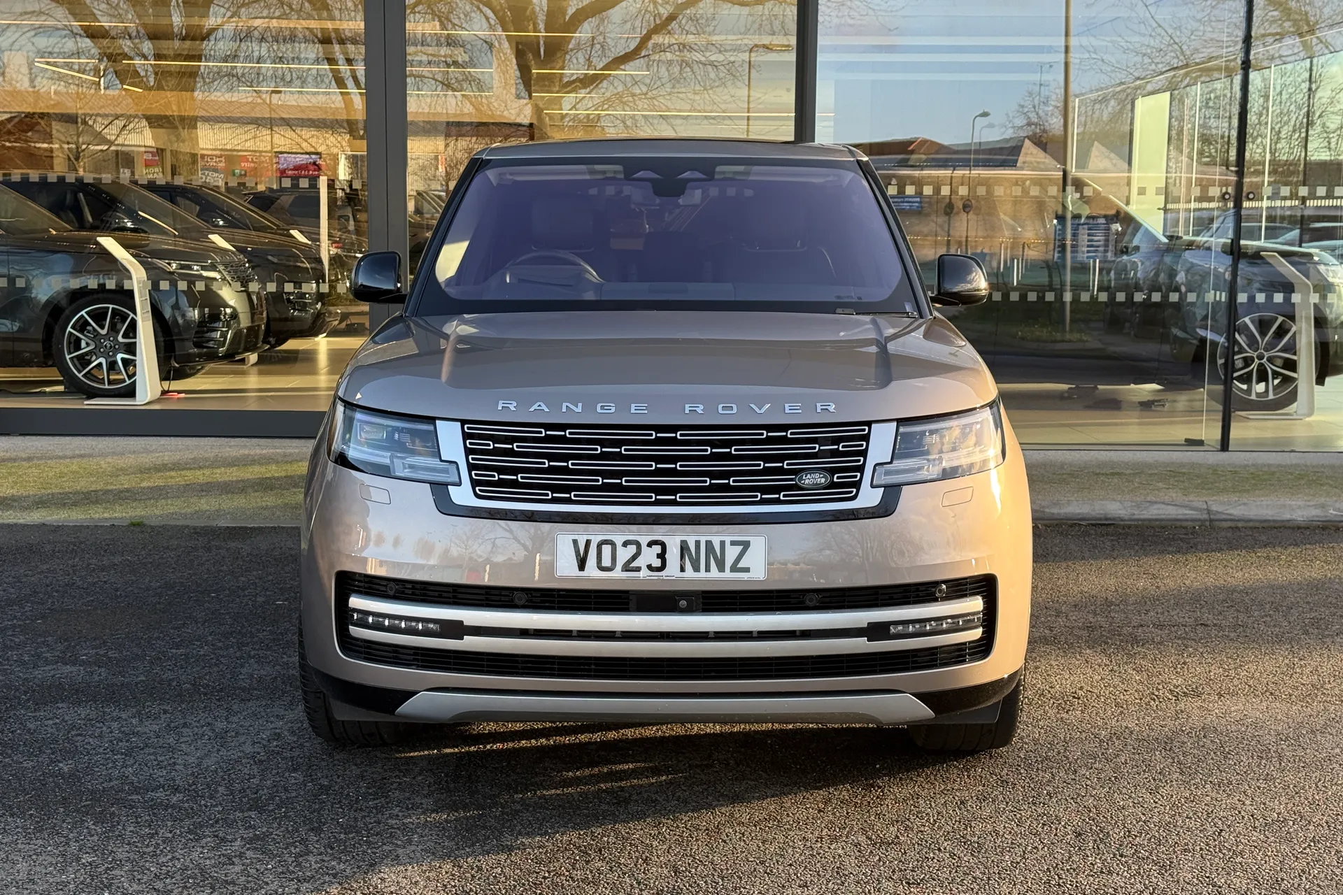 LAND ROVER RANGE ROVER thumbnail image number 6