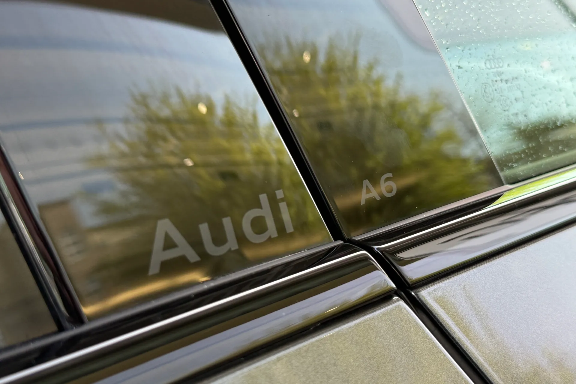 Audi A6 thumbnail image number 35