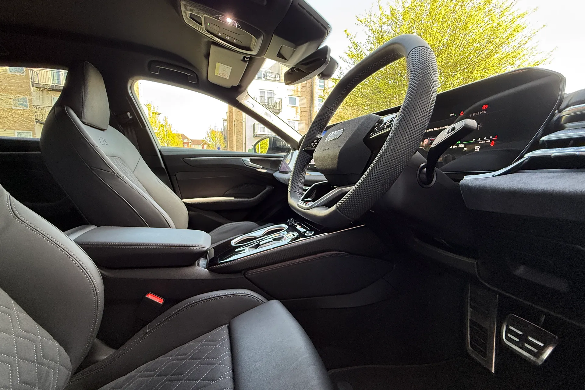 Audi A6 thumbnail image number 11