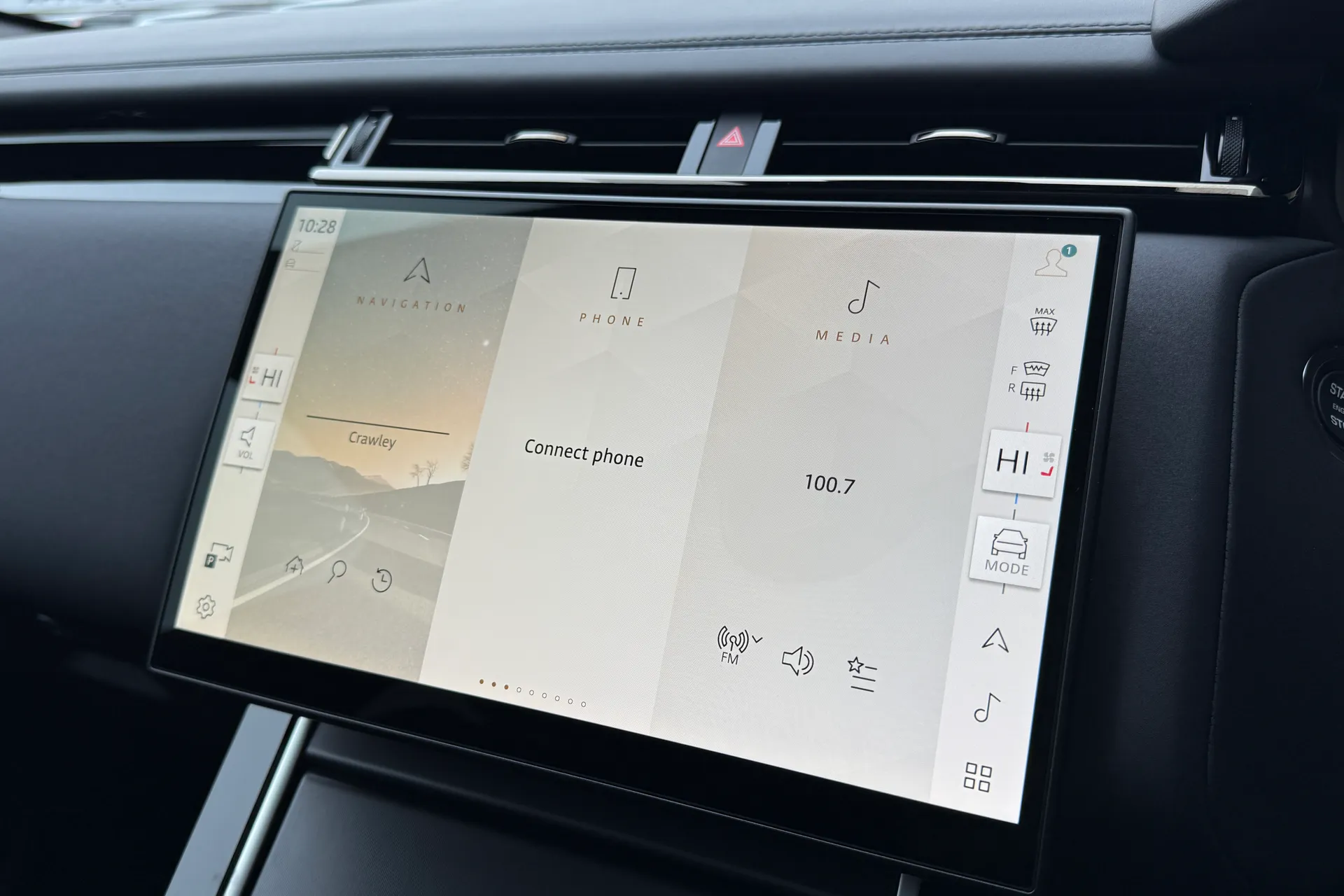 LAND ROVER RANGE ROVER VELAR thumbnail image number 50