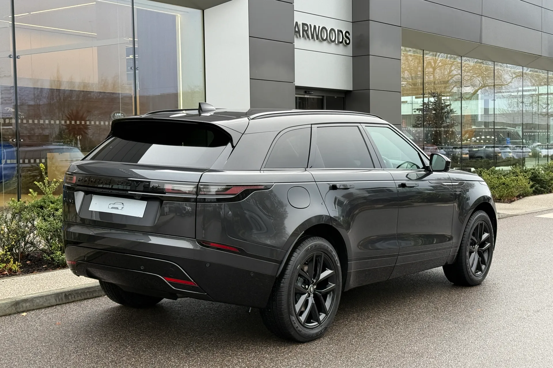LAND ROVER RANGE ROVER VELAR thumbnail image number 11