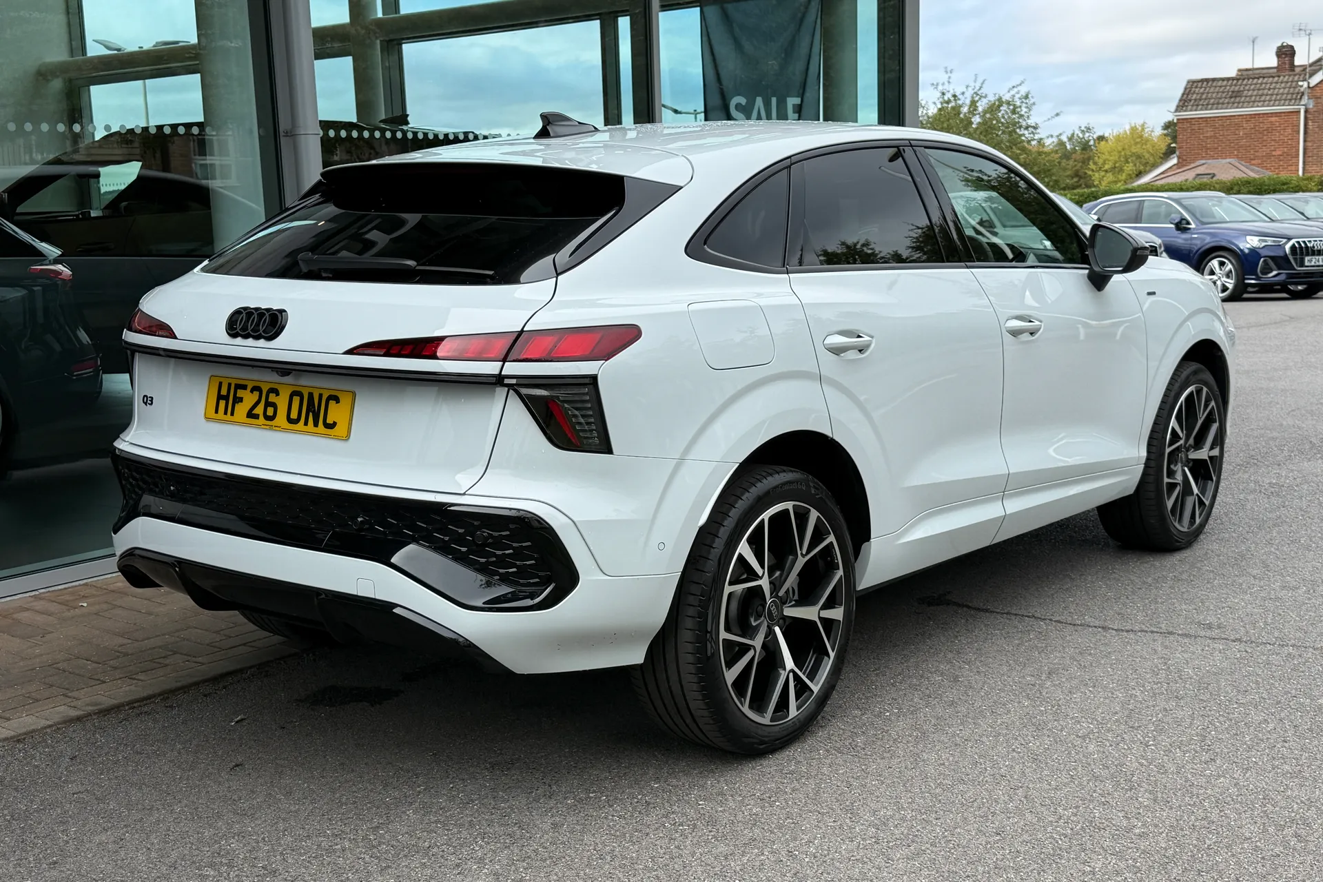 Audi Q3 thumbnail image number 53