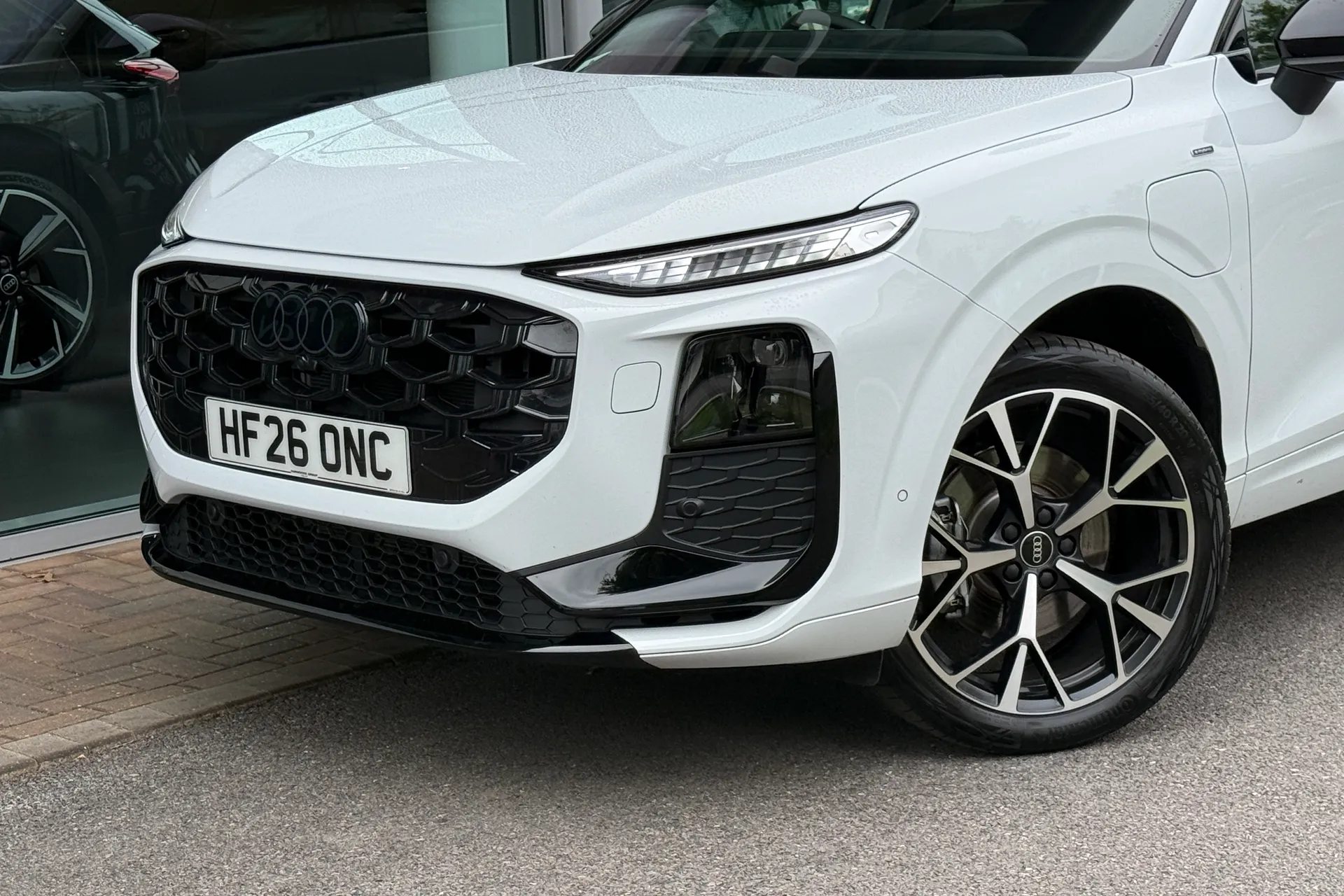 Audi Q3 thumbnail image number 50