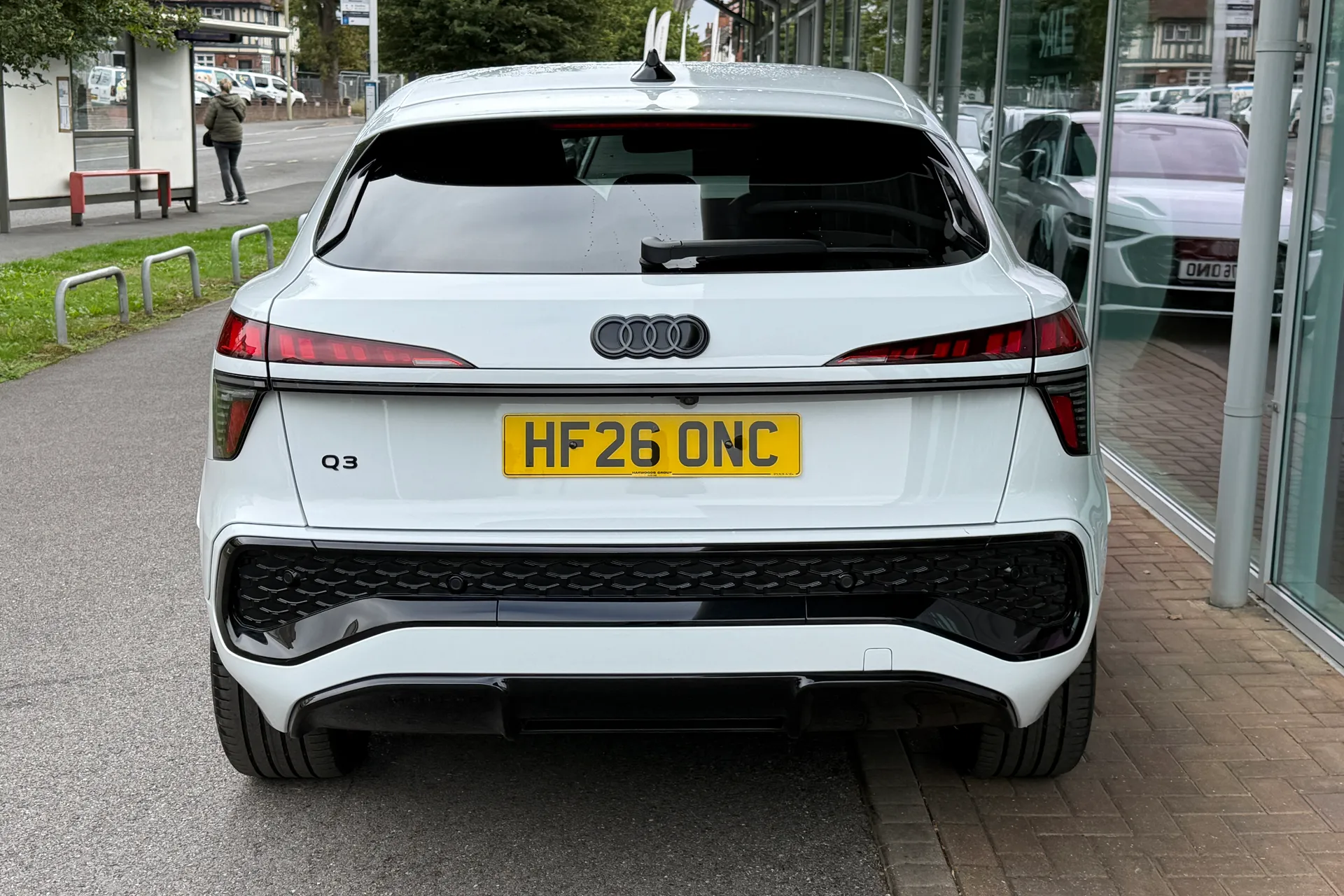 Audi Q3 thumbnail image number 37
