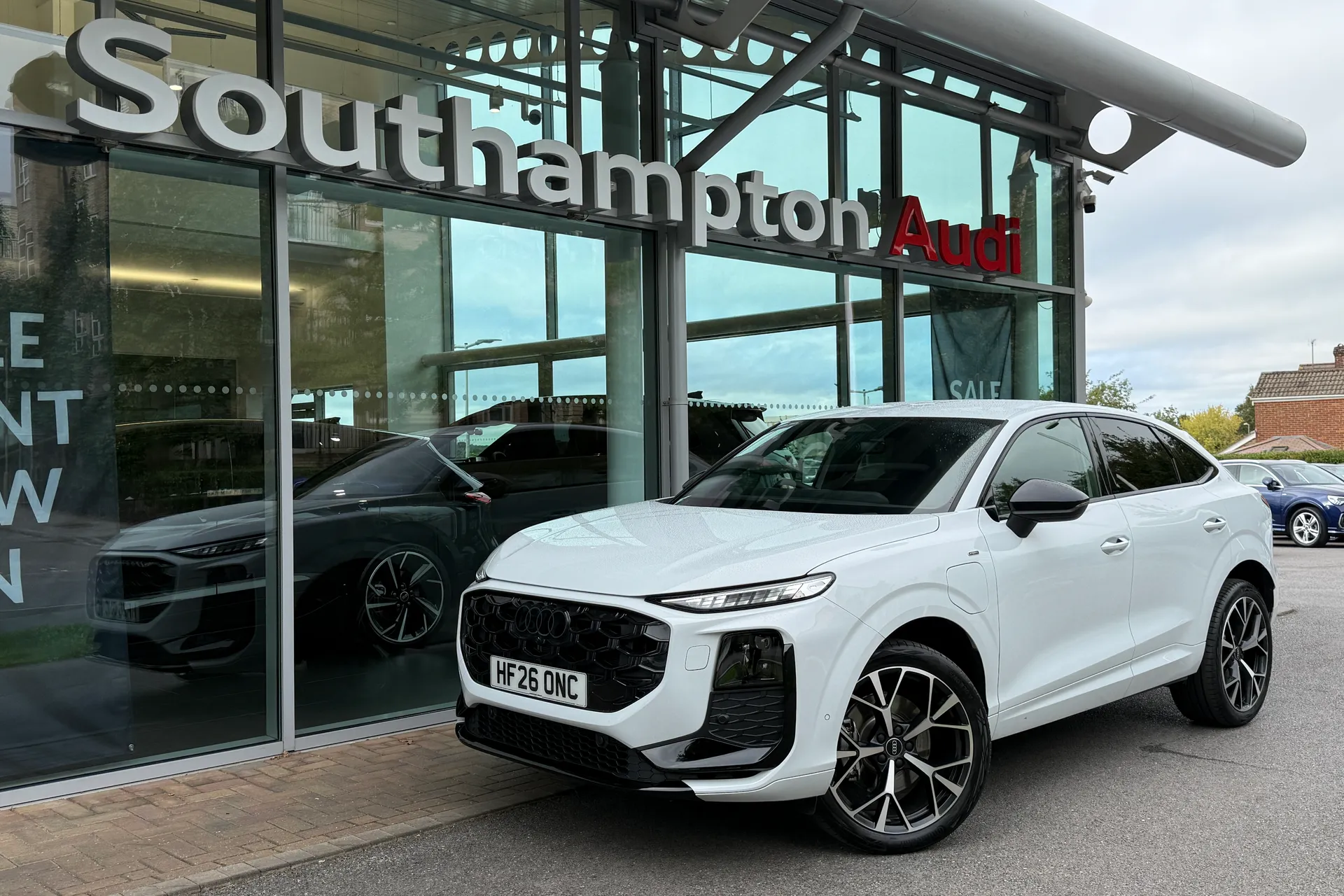 Audi Q3 thumbnail image number 51