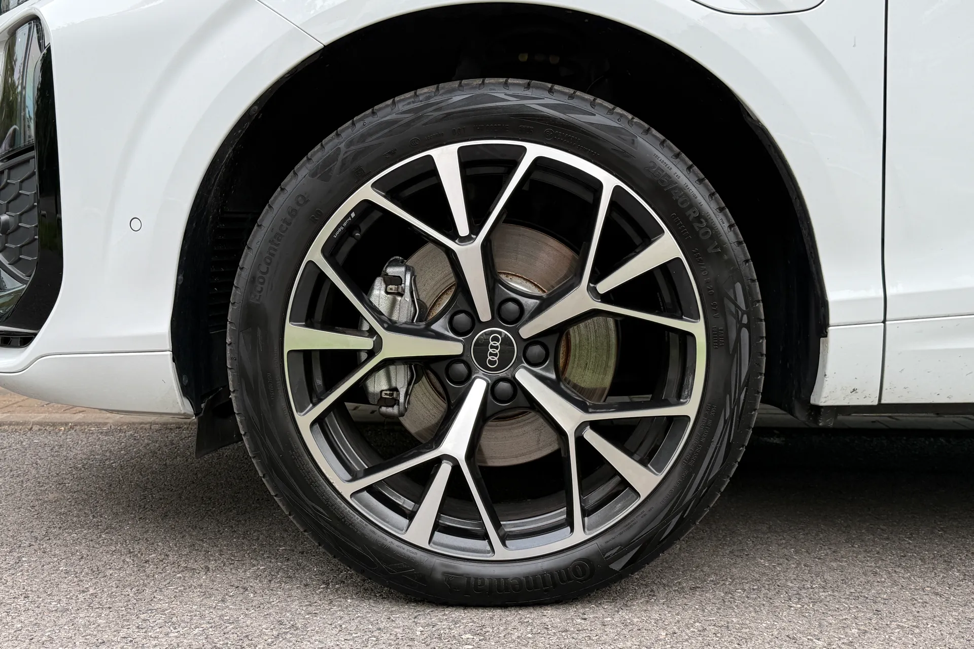 Audi Q3 thumbnail image number 47
